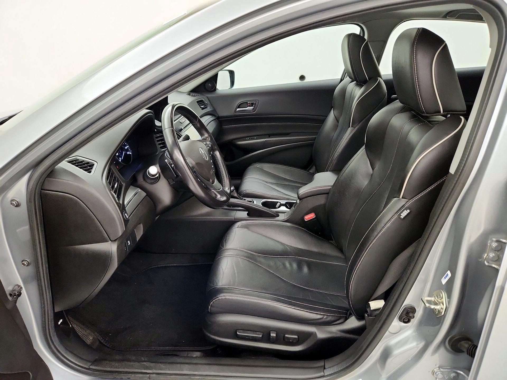 Thumbnail: 2019 Acura ILX - 11