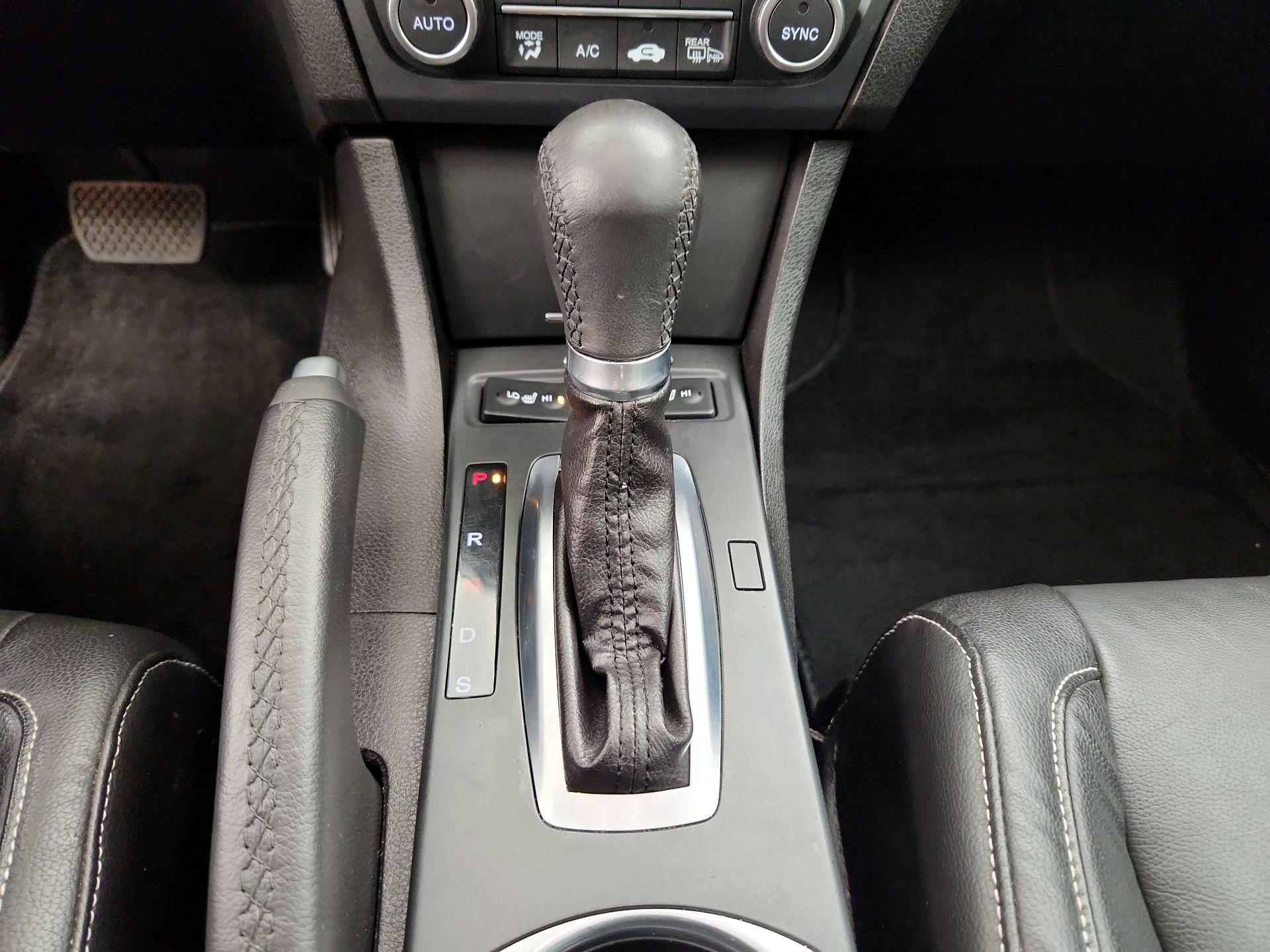 Thumbnail: 2019 Acura ILX - 17