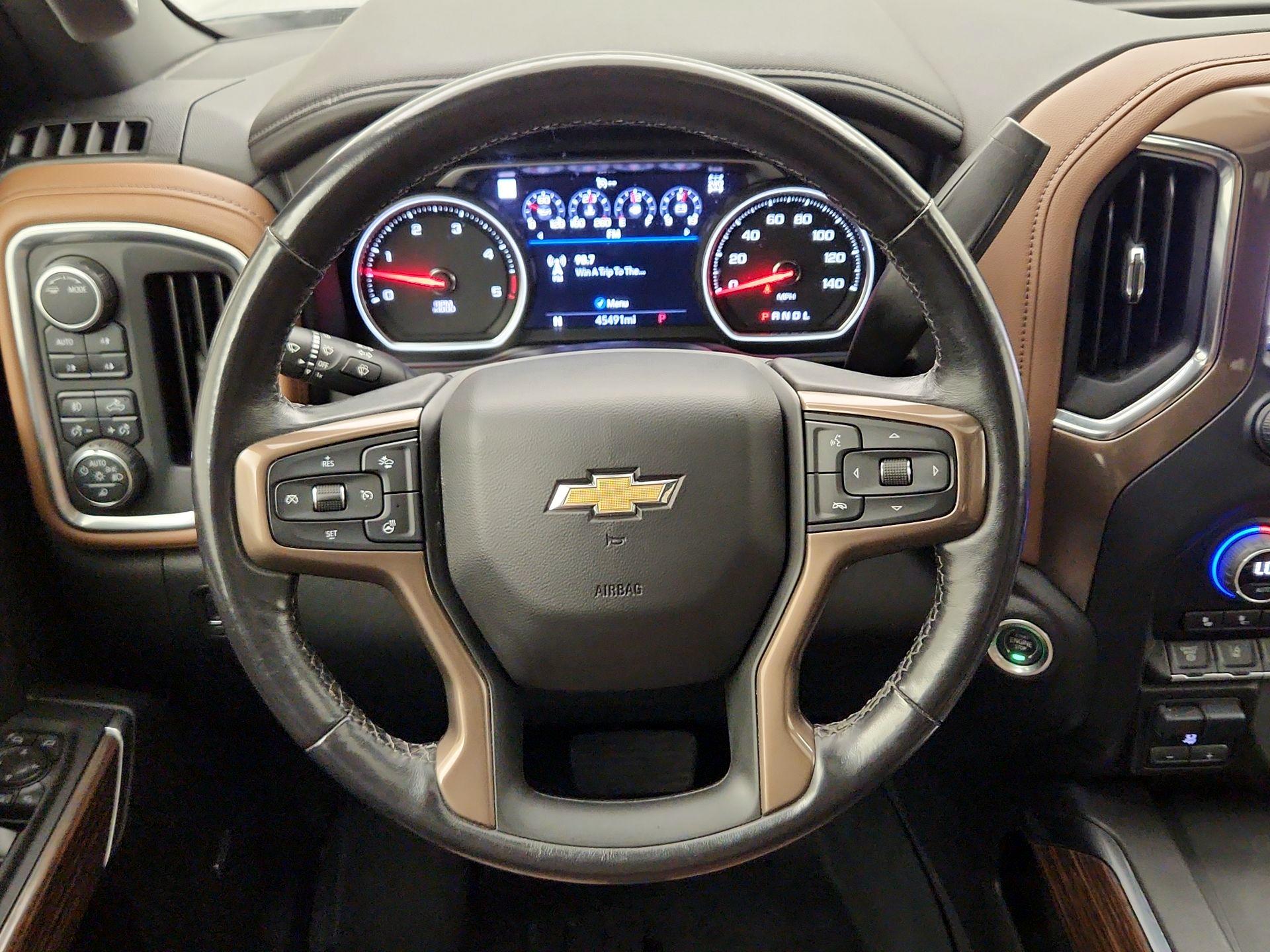 Thumbnail: 2022 Chevrolet Silverado 3500 - 10