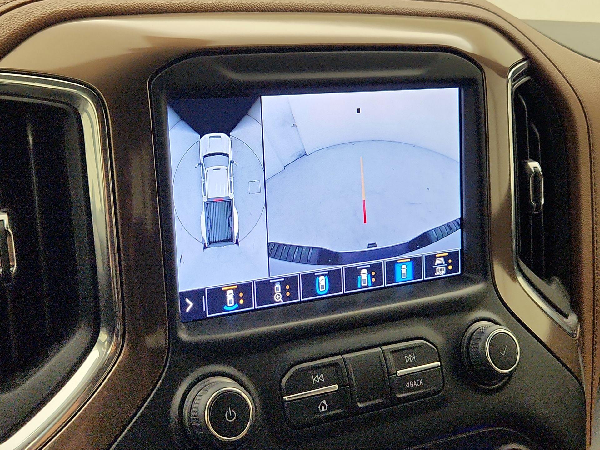 Thumbnail: 2022 Chevrolet Silverado 3500 - 15