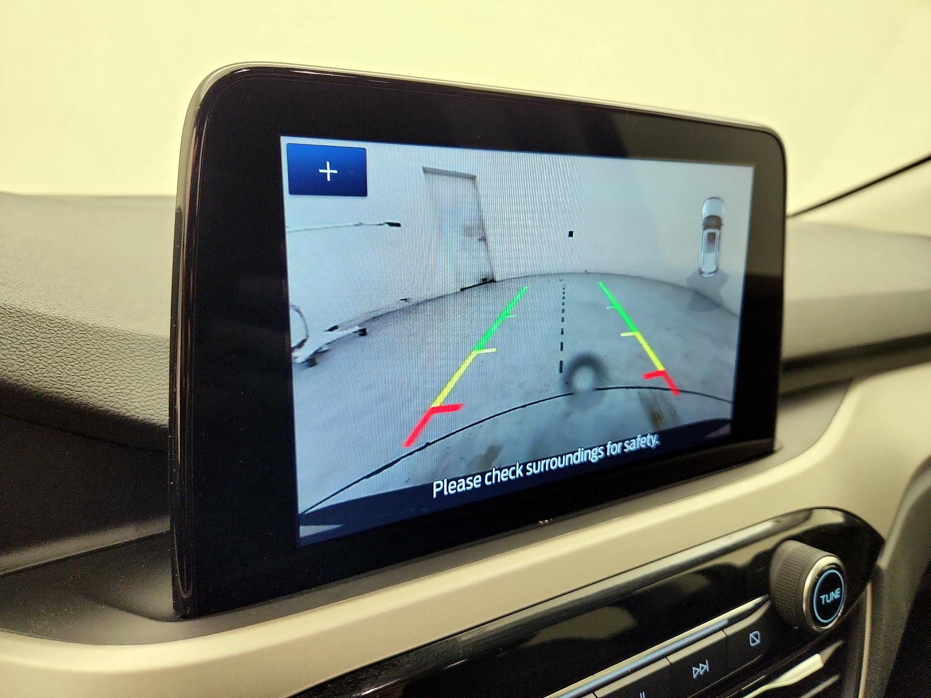 Thumbnail: 2021 Ford Escape - 15