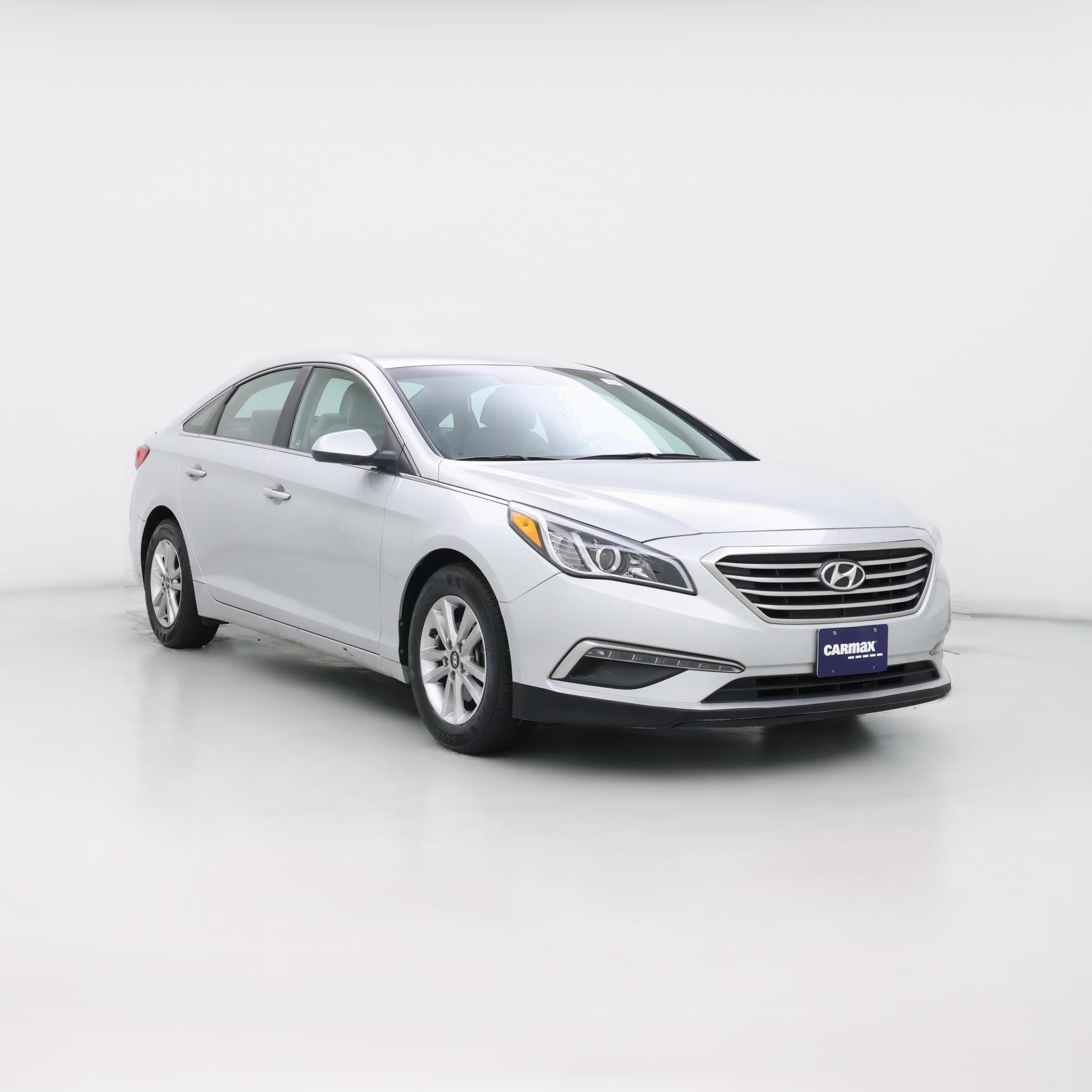 Thumbnail: 2015 Hyundai Sonata - 1