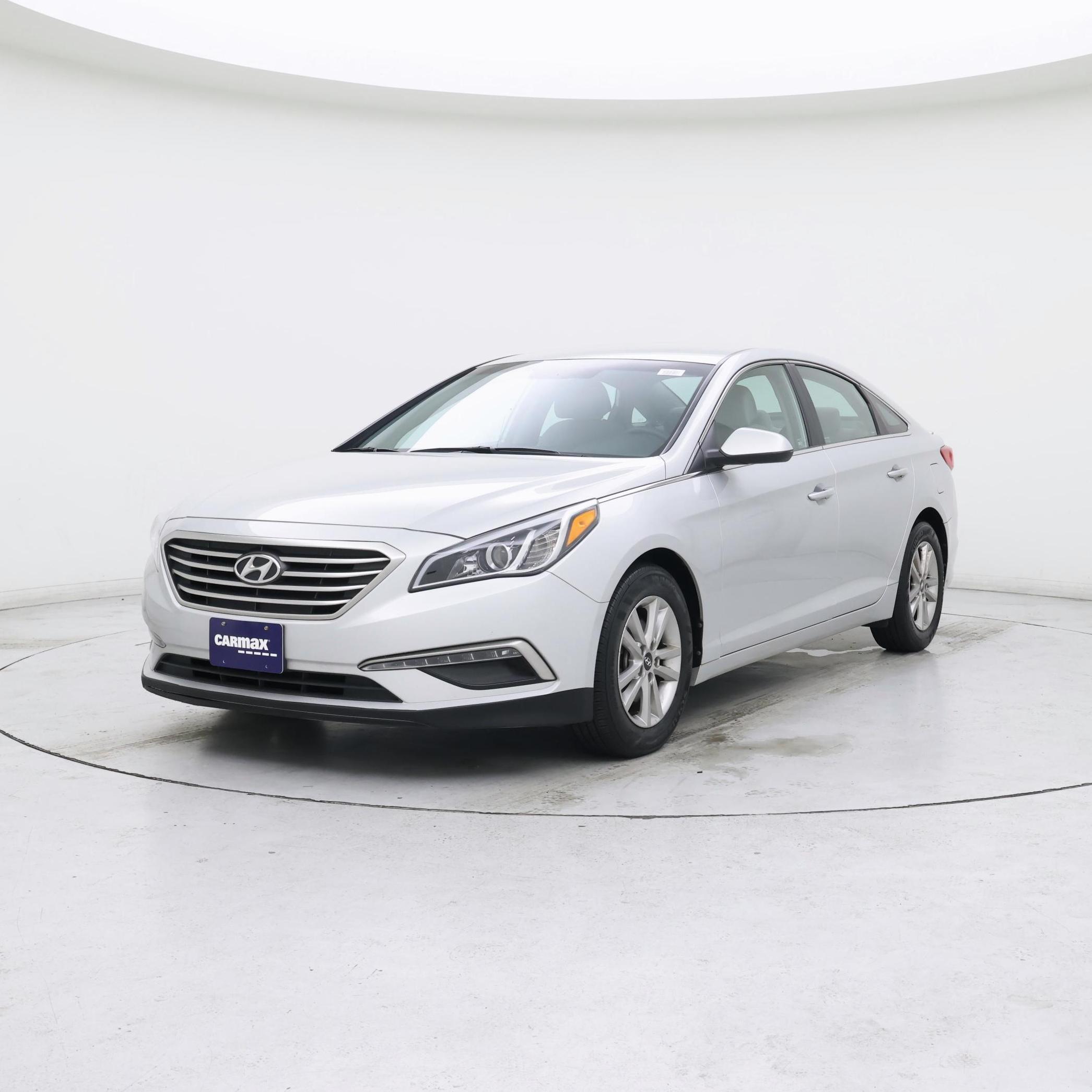 Thumbnail: 2015 Hyundai Sonata - 4