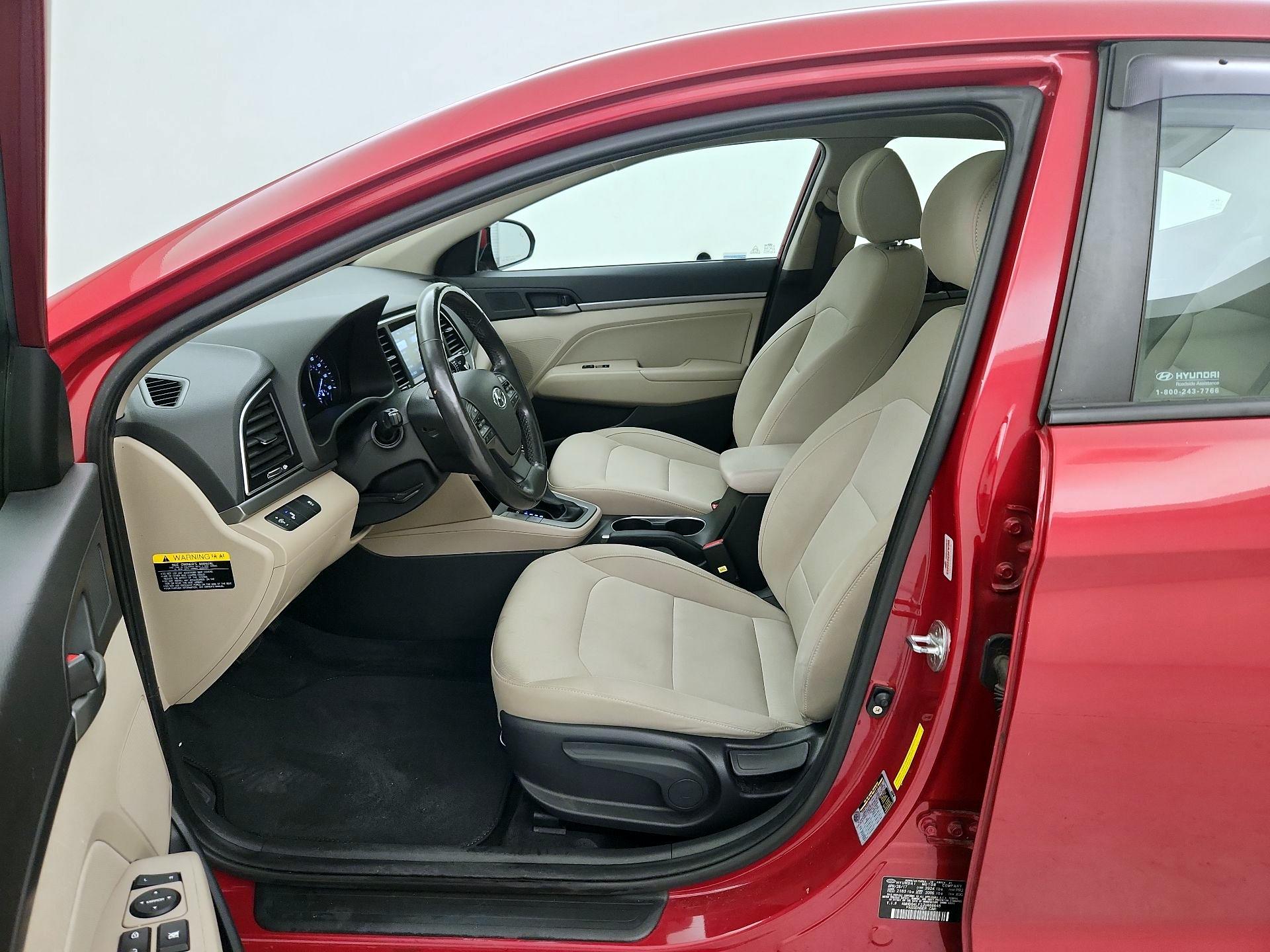 Thumbnail: 2018 Hyundai Elantra - 11