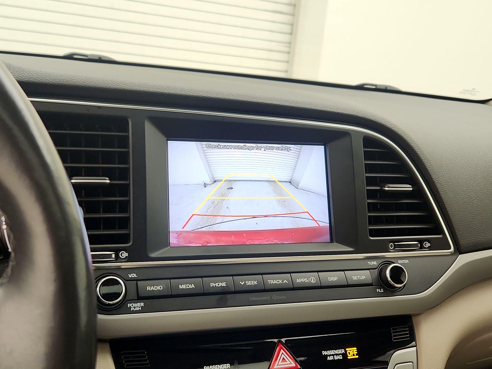 Thumbnail: 2018 Hyundai Elantra - 14