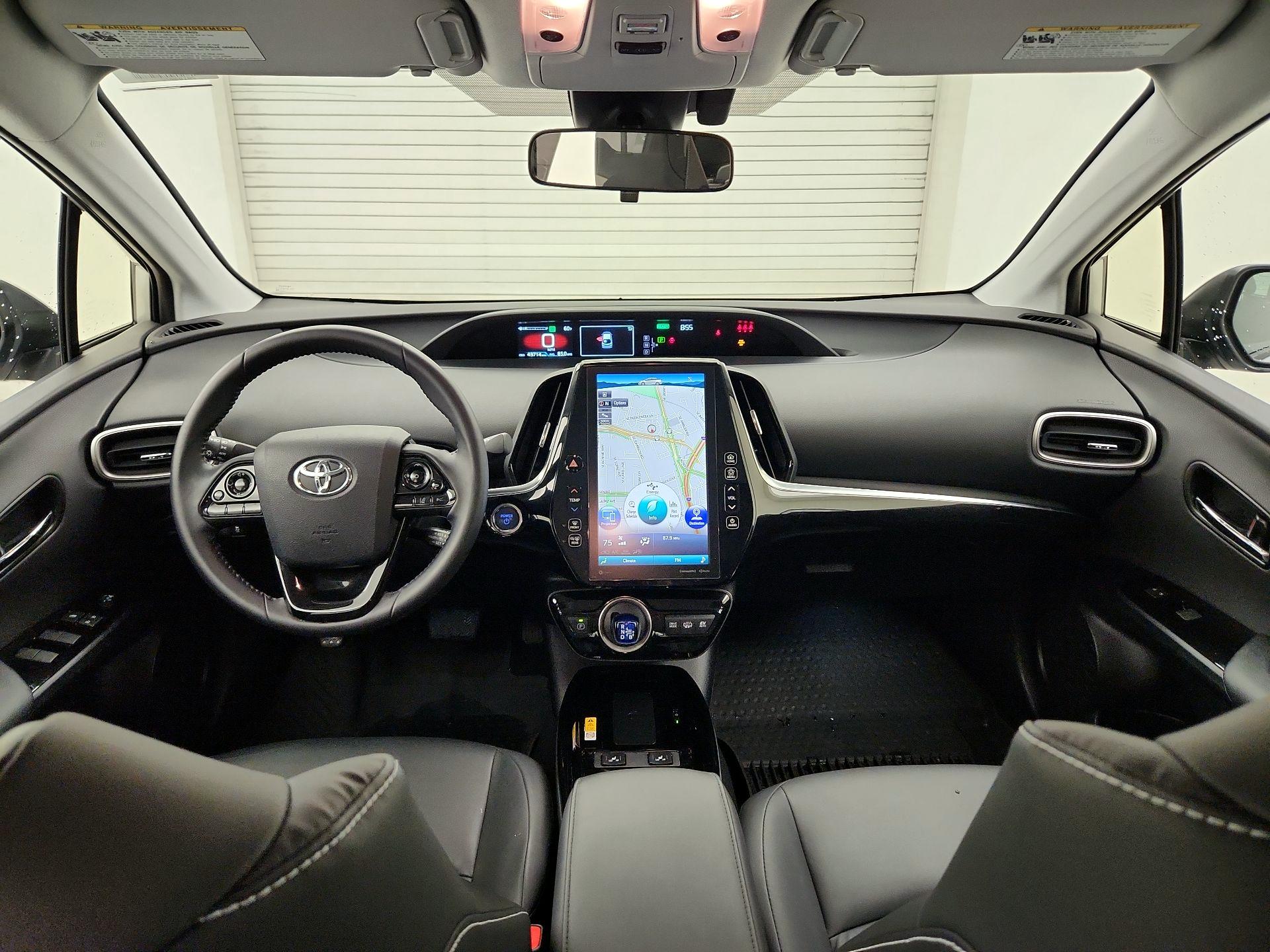 Thumbnail: 2022 Toyota Prius Prime - 9