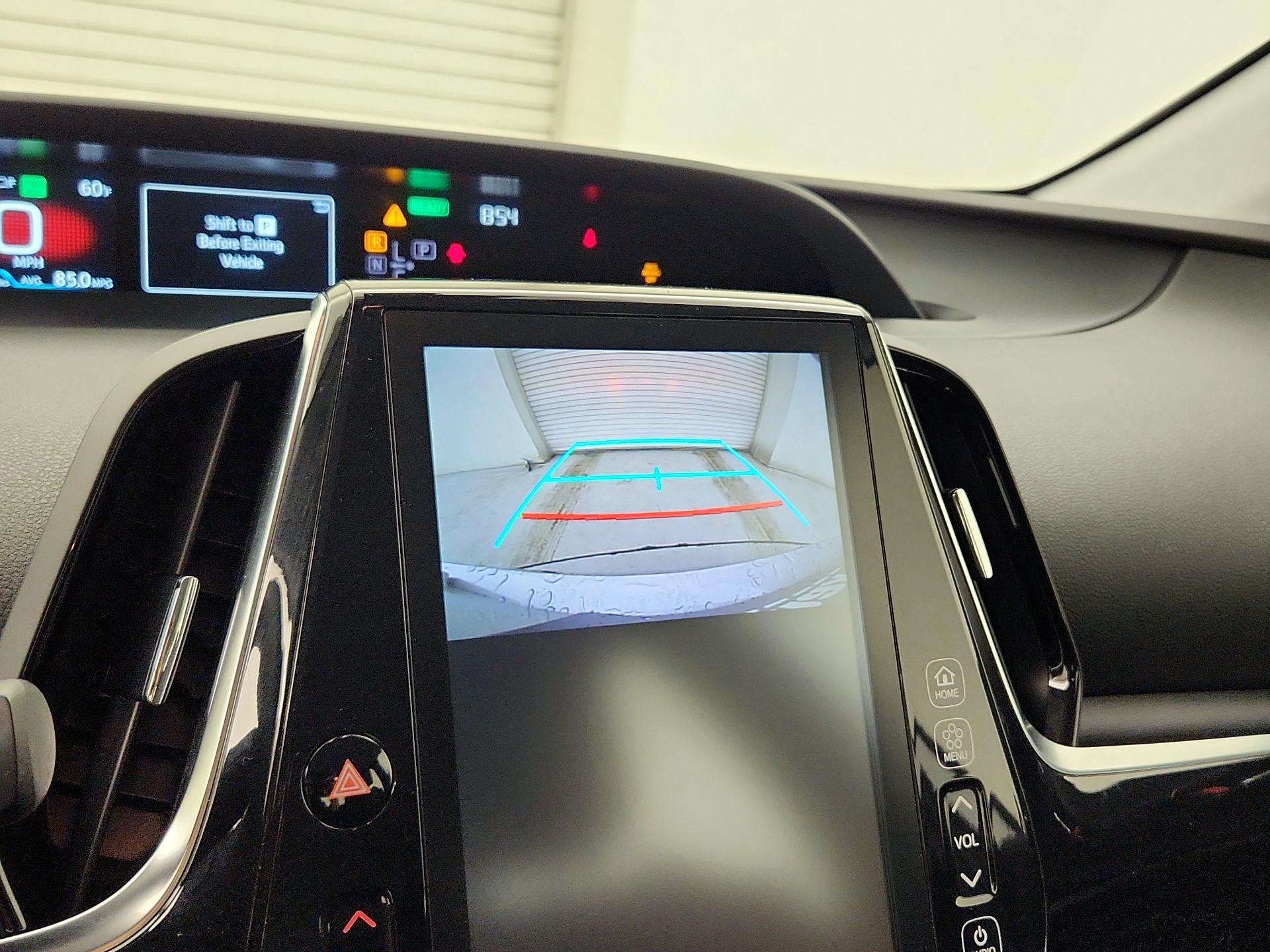 Thumbnail: 2022 Toyota Prius Prime - 15