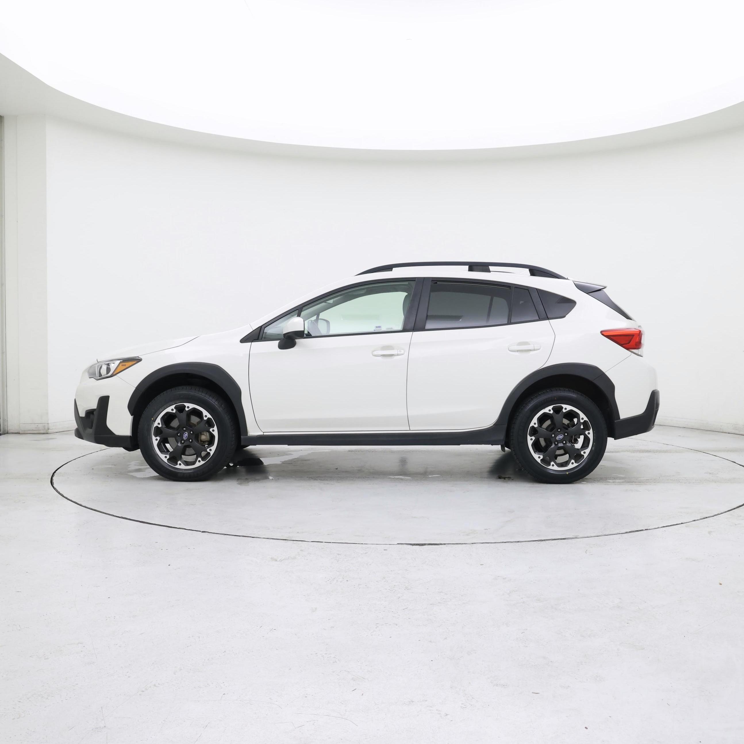 Thumbnail: 2021 Subaru Crosstrek - 3