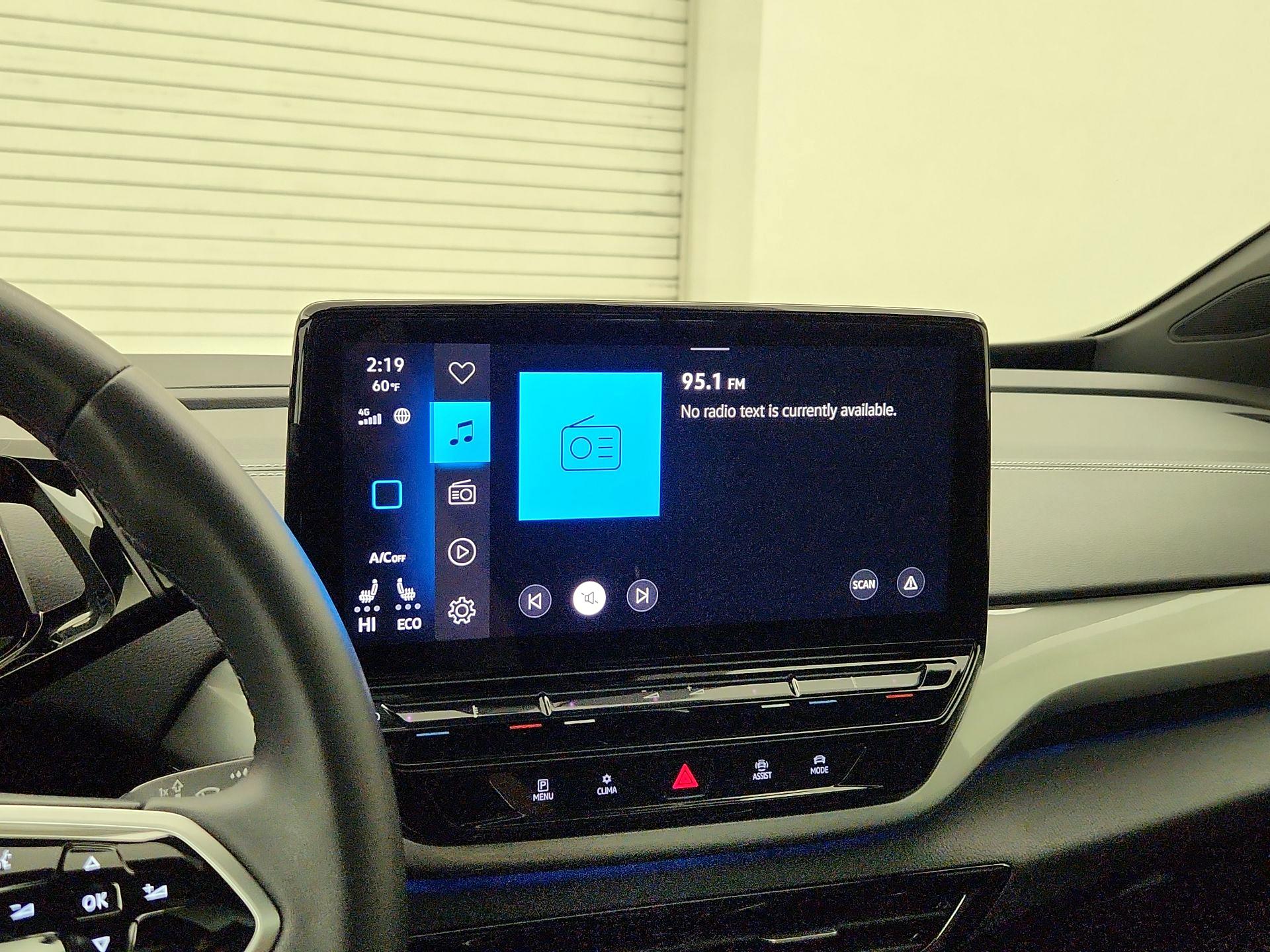 Thumbnail: 2023 Volkswagen ID.4 - 16