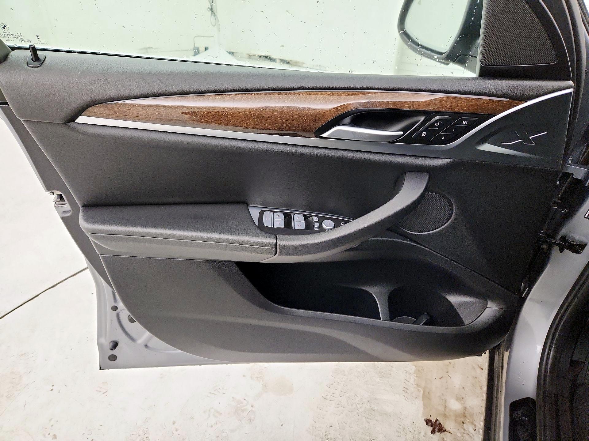 Thumbnail: 2023 BMW X3 - 12