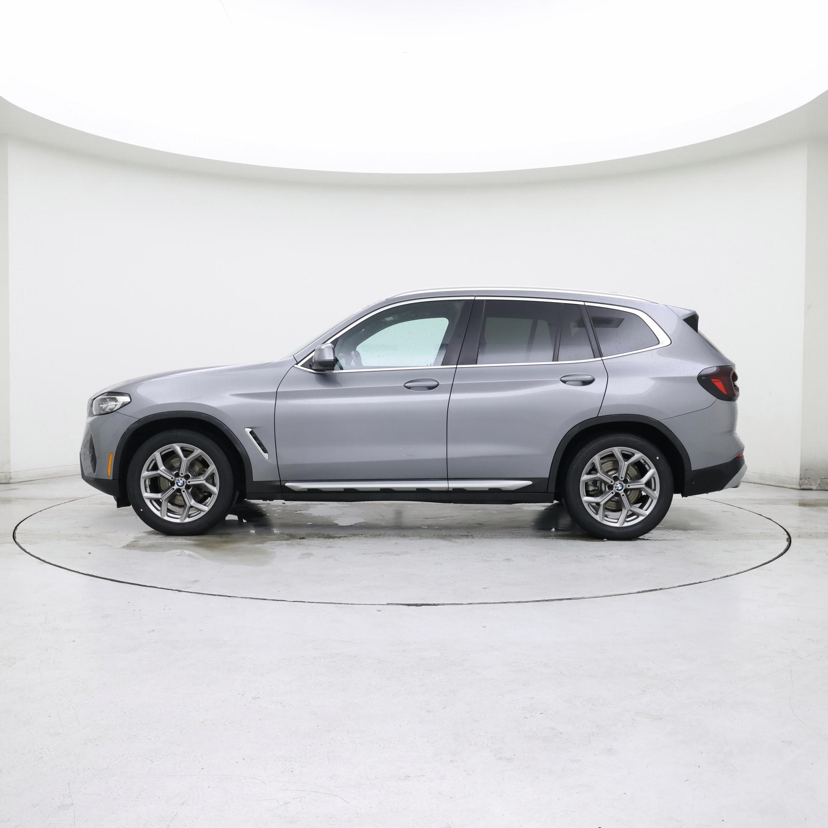 Thumbnail: 2023 BMW X3 - 3