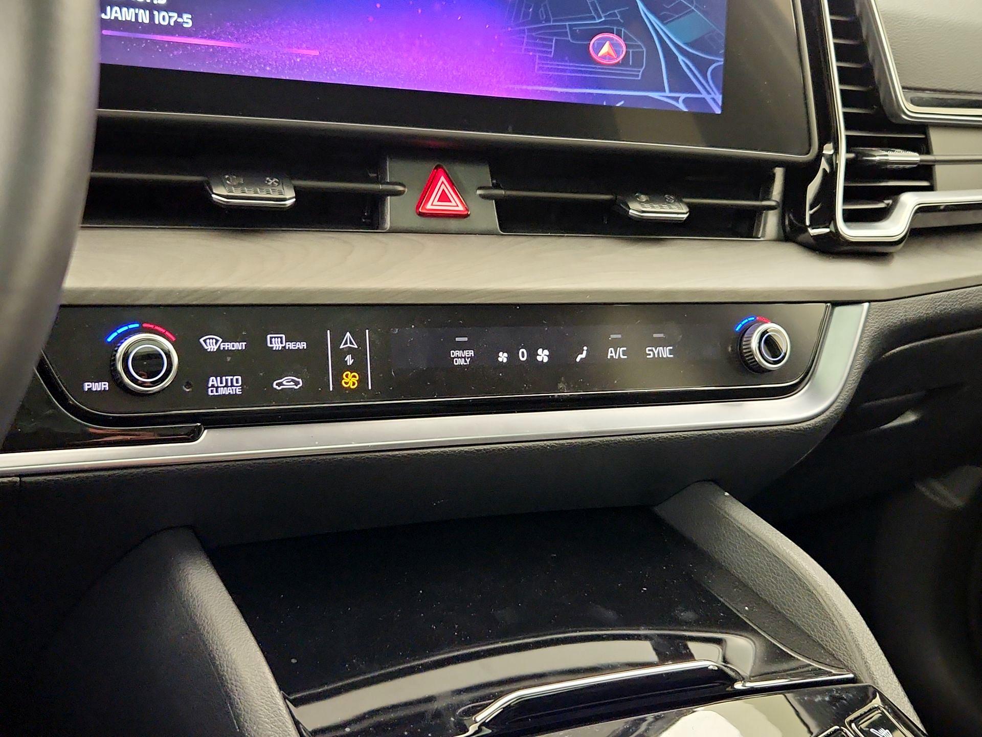 Thumbnail: 2025 Kia Sportage - 17