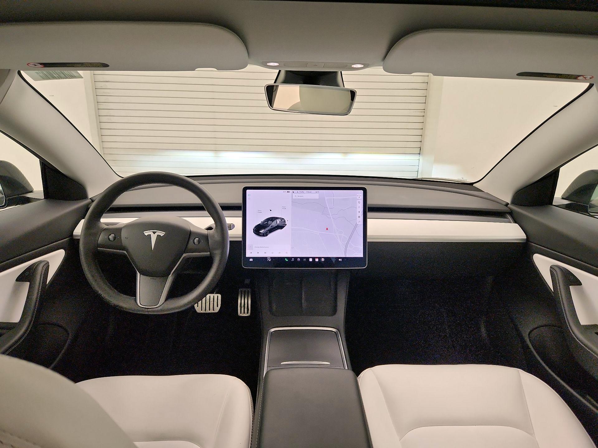 Thumbnail: 2021 Tesla Model 3 - 9