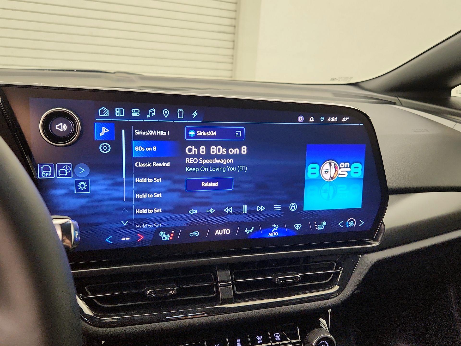 Thumbnail: 2025 Chevrolet Equinox - 15