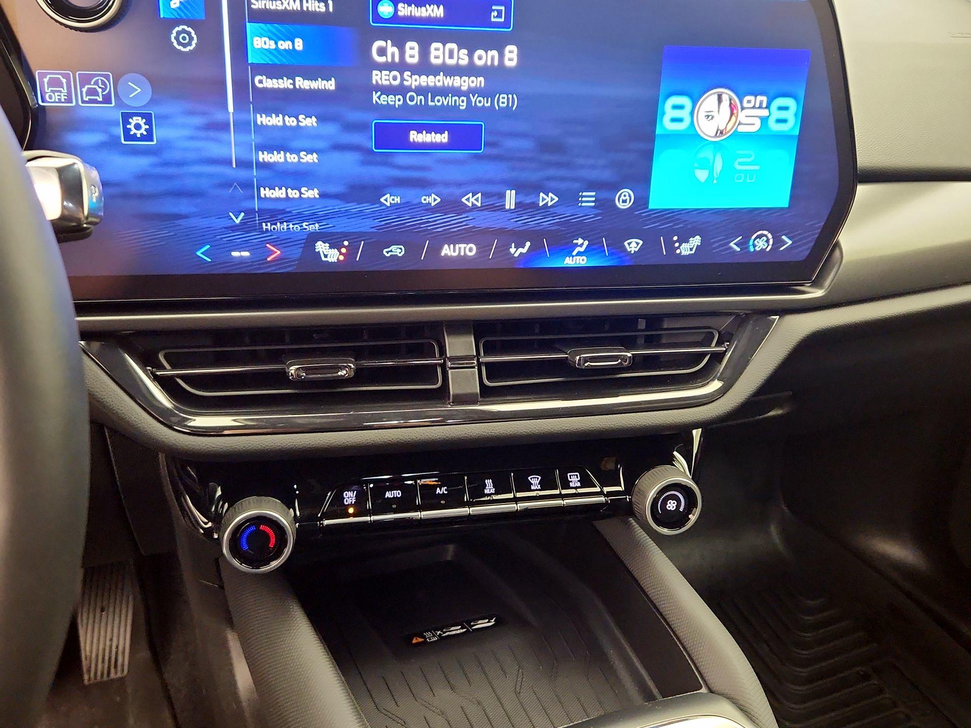 Thumbnail: 2025 Chevrolet Equinox - 16