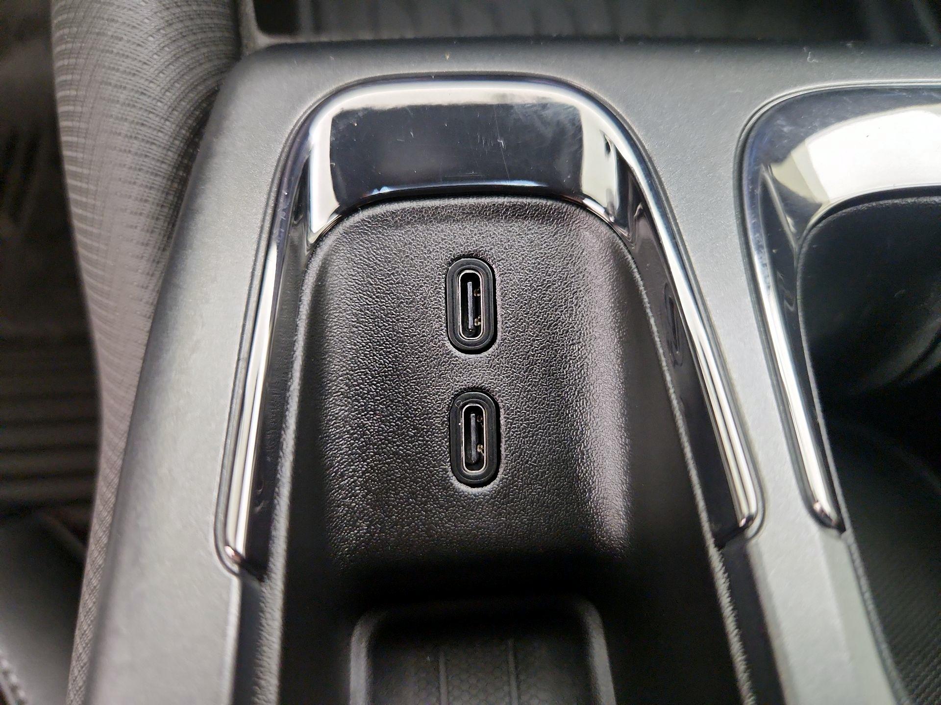 Thumbnail: 2025 Chevrolet Equinox - 18