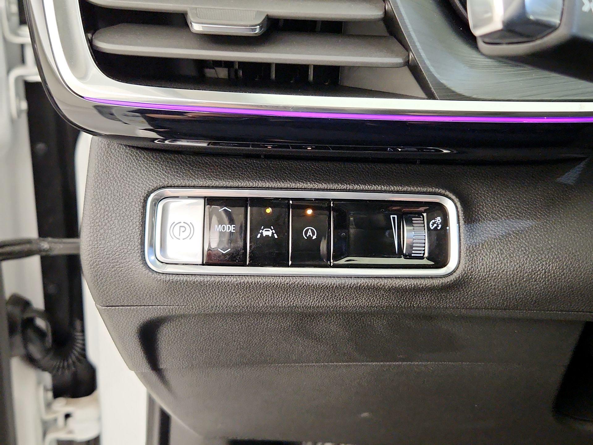 Thumbnail: 2024 Buick Envision - 13