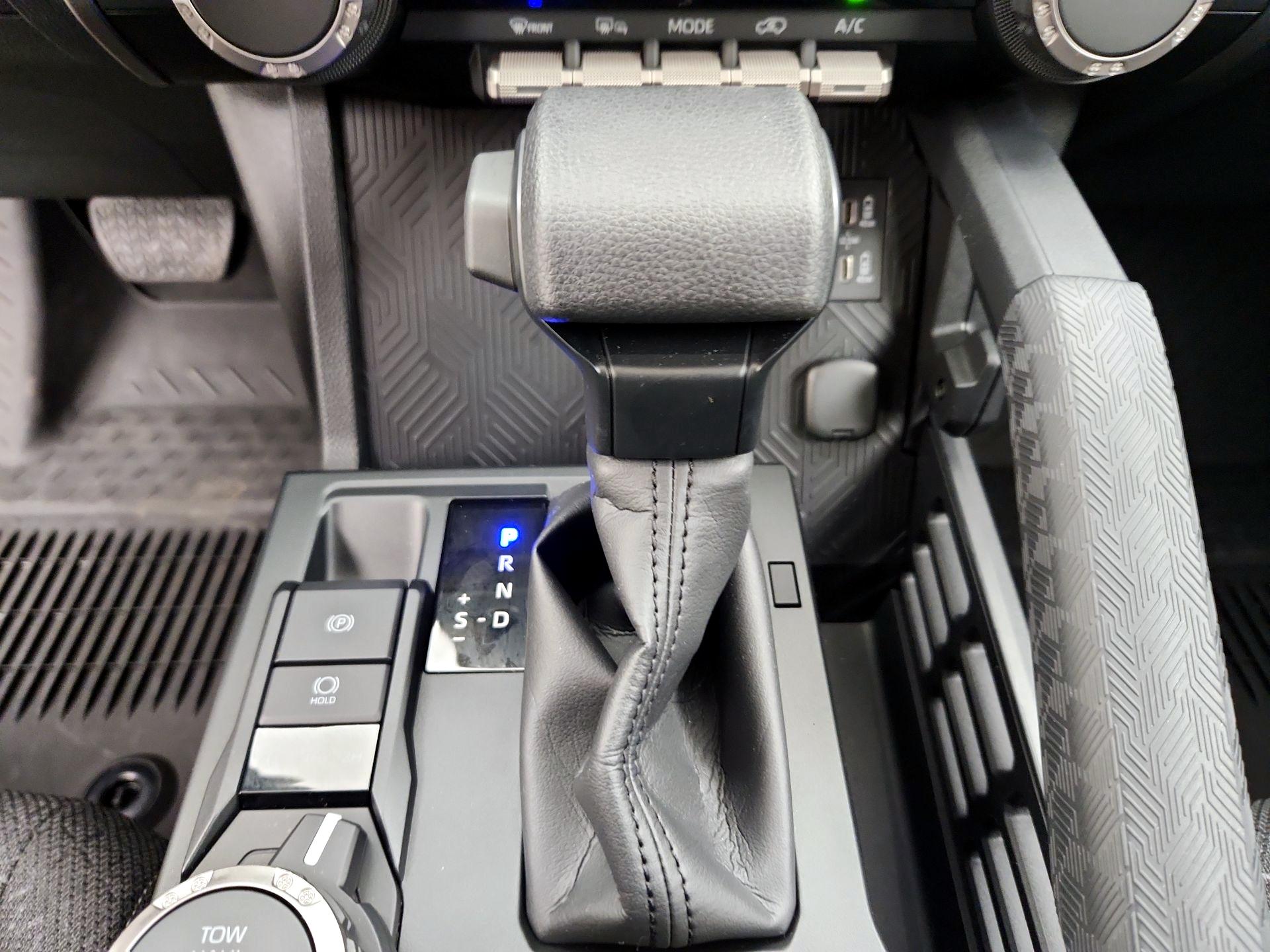 Thumbnail: 2025 Toyota 4Runner - 17