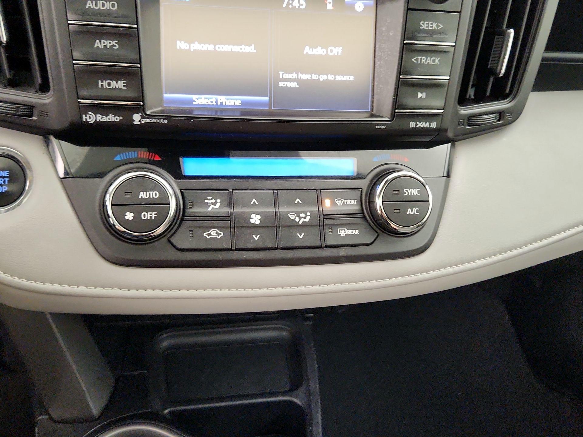 Thumbnail: 2018 Toyota RAV4 - 16