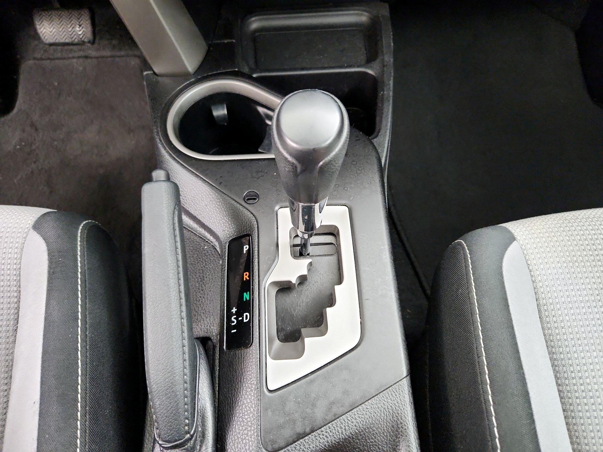 Thumbnail: 2018 Toyota RAV4 - 17