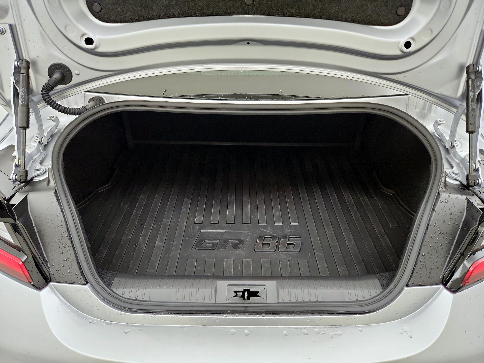 Thumbnail: 2024 Toyota GR86 - 20