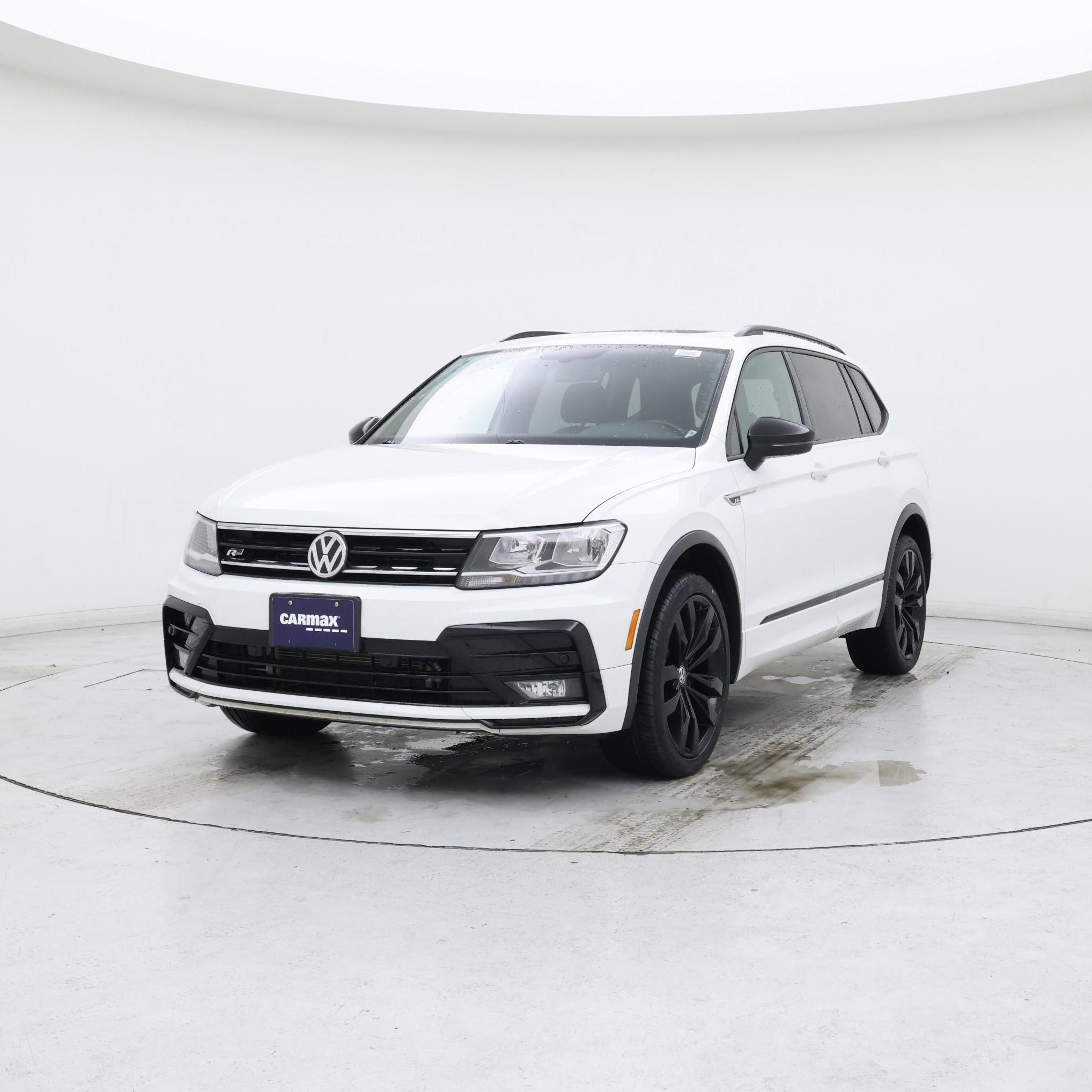 Thumbnail: 2021 Volkswagen Tiguan - 4