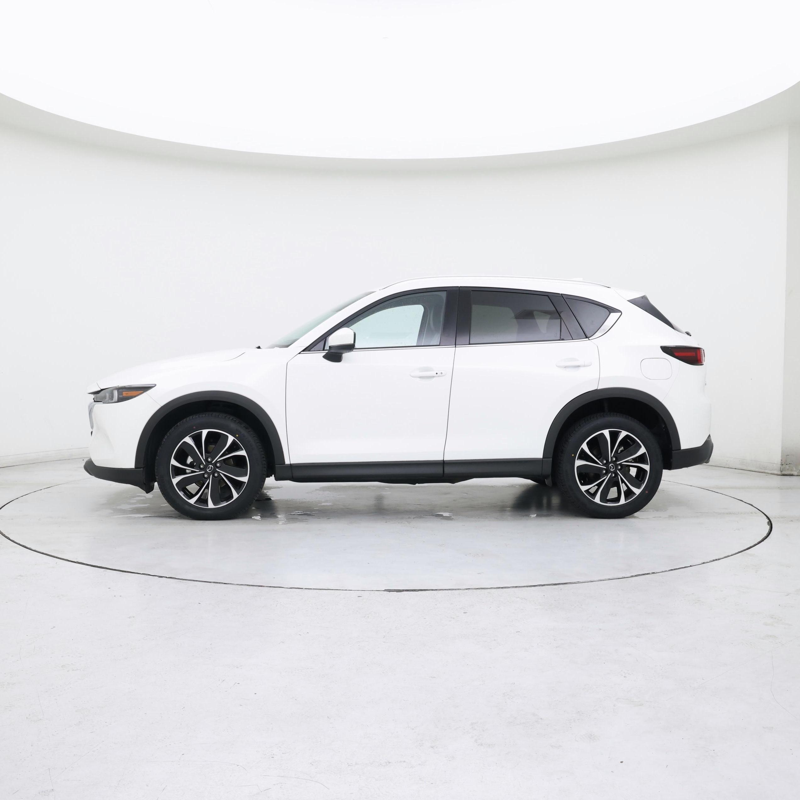 Thumbnail: 2022 Mazda CX-5 - 3