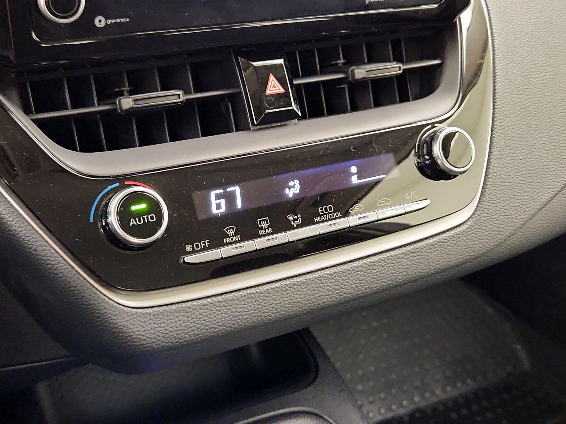 Thumbnail: 2022 Toyota Corolla - 16