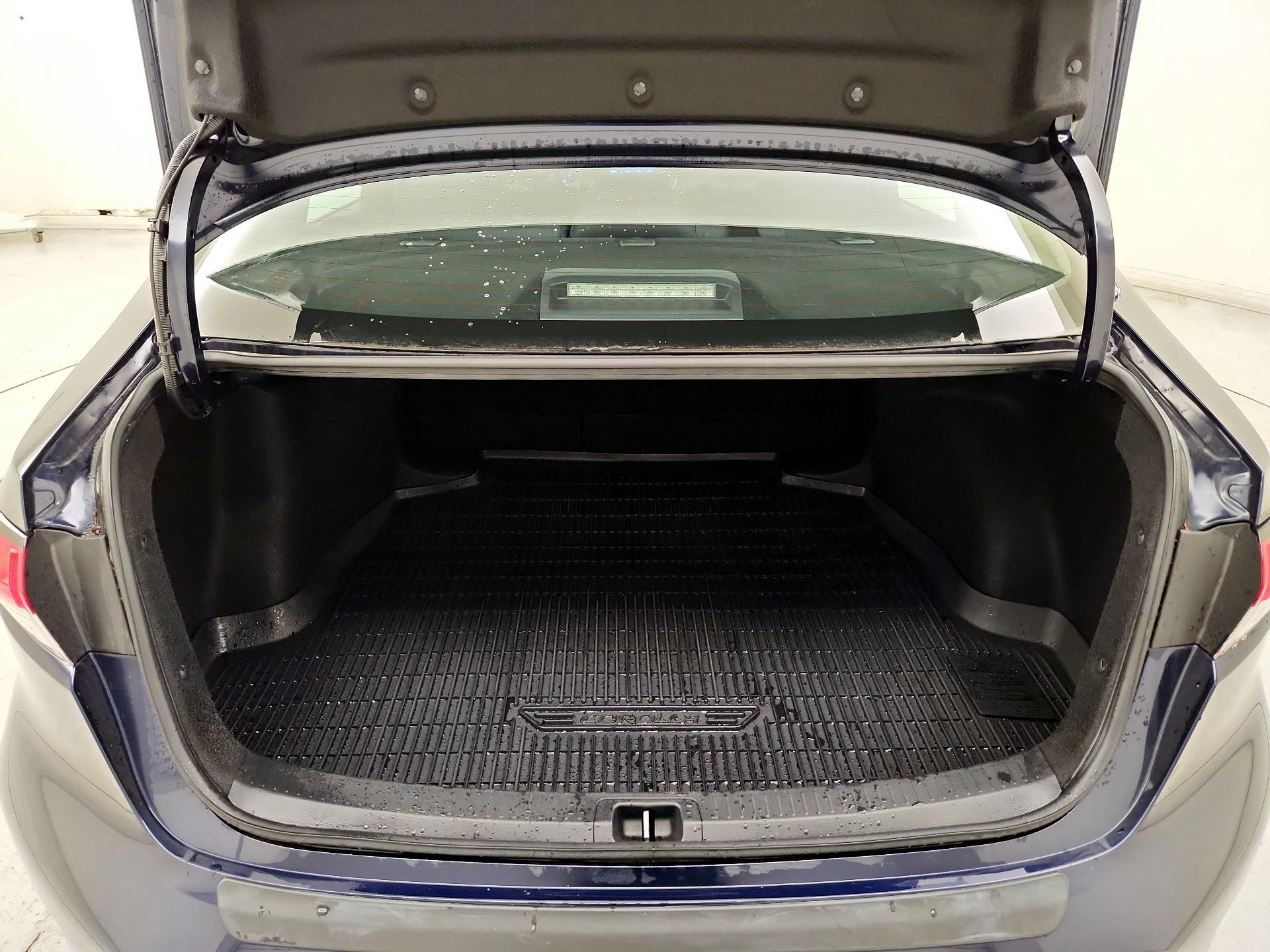 Thumbnail: 2022 Toyota Corolla - 20