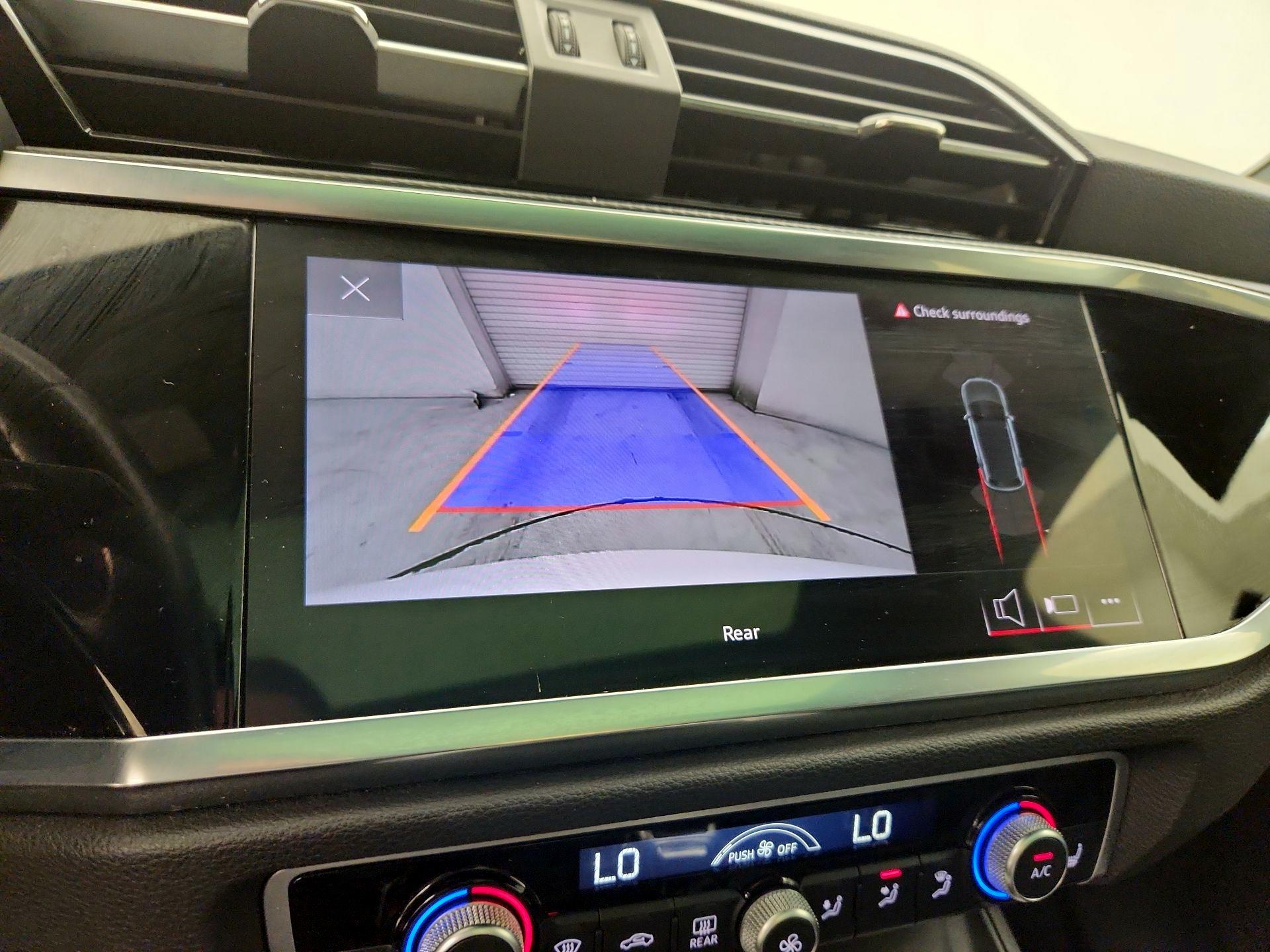 Thumbnail: 2023 Audi Q3 - 14