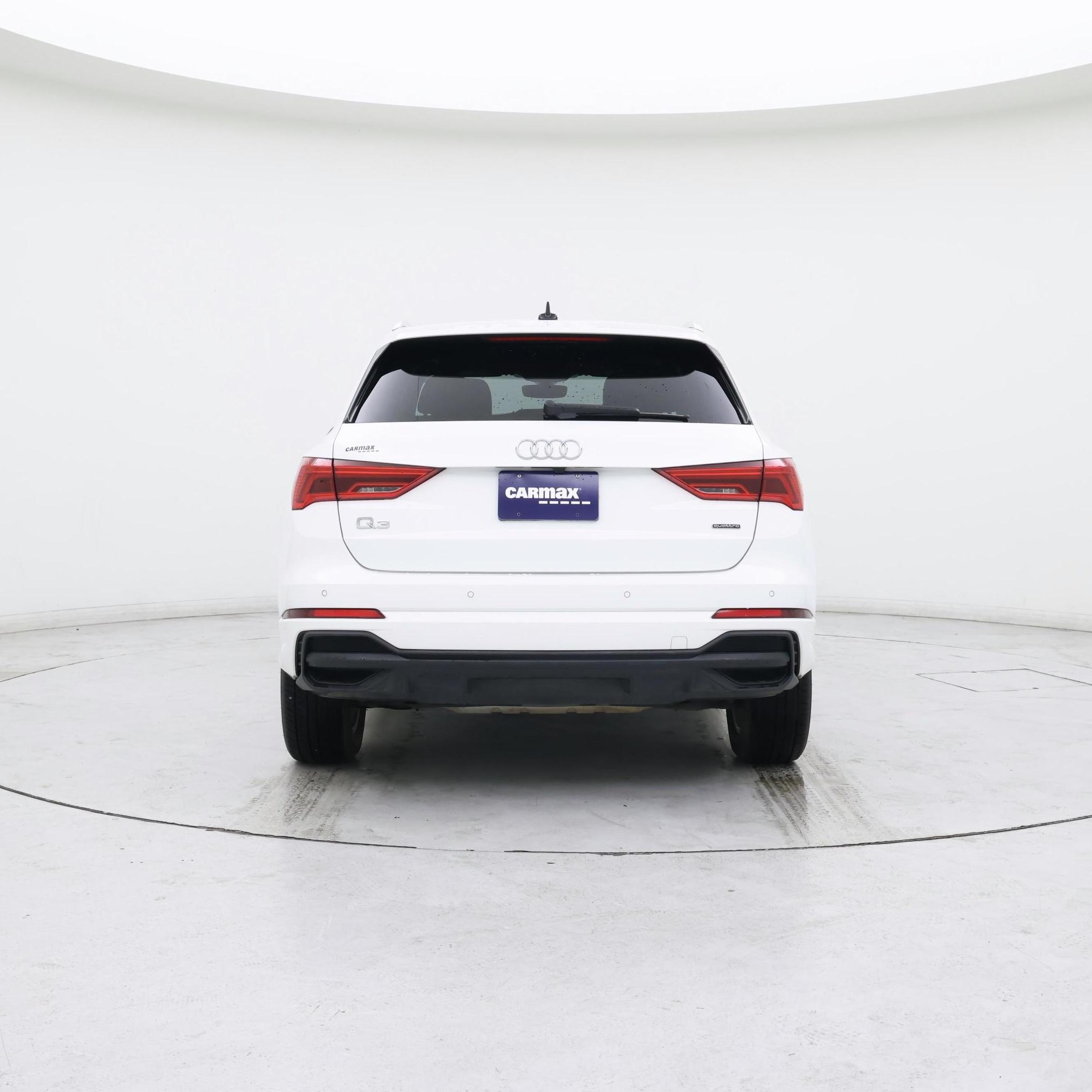 Thumbnail: 2023 Audi Q3 - 6