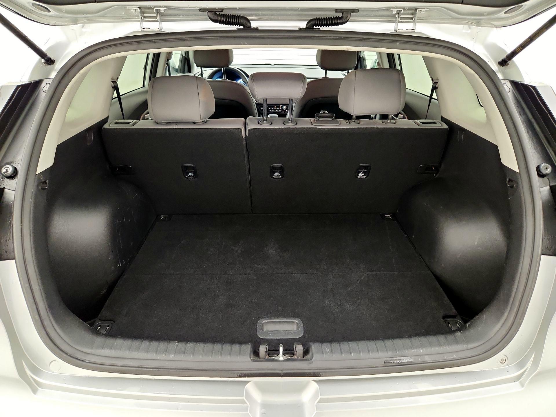 Thumbnail: 2019 Kia Niro - 20