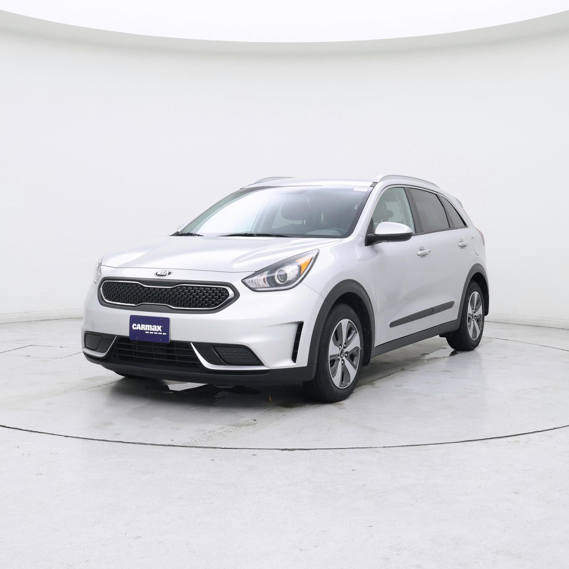 Thumbnail: 2019 Kia Niro - 4