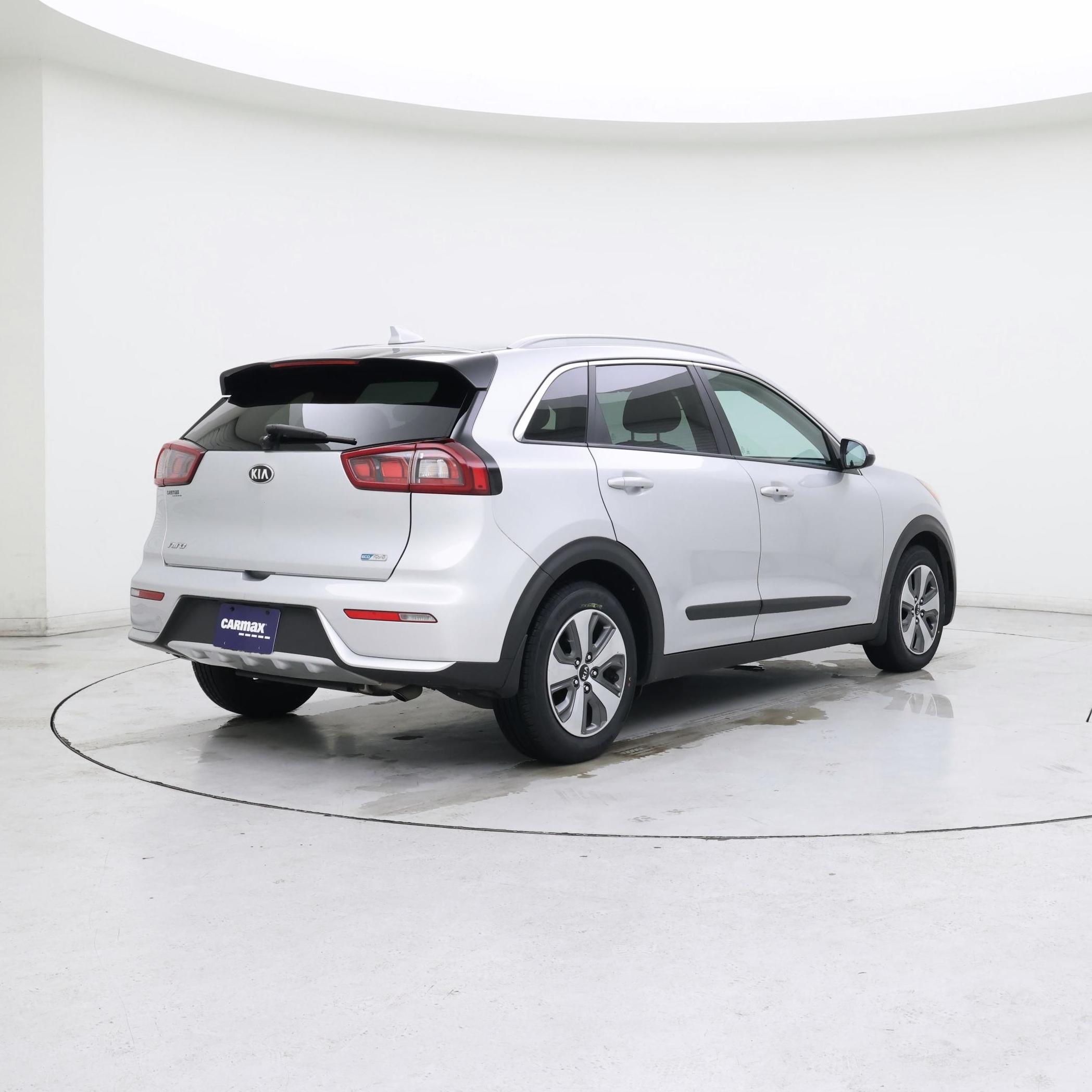 Thumbnail: 2019 Kia Niro - 8