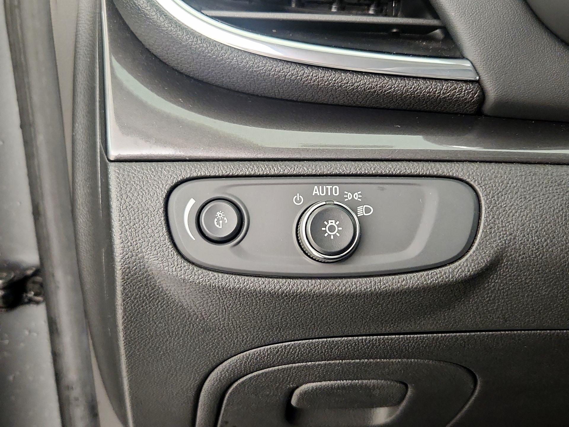 Thumbnail: 2019 Buick Encore - 13