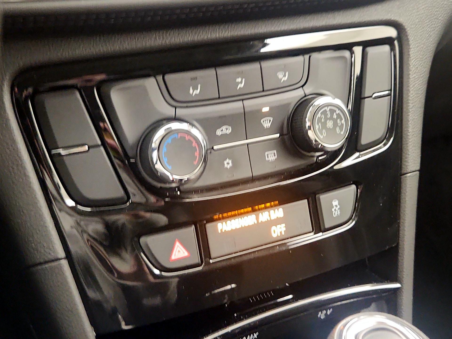 Thumbnail: 2019 Buick Encore - 16