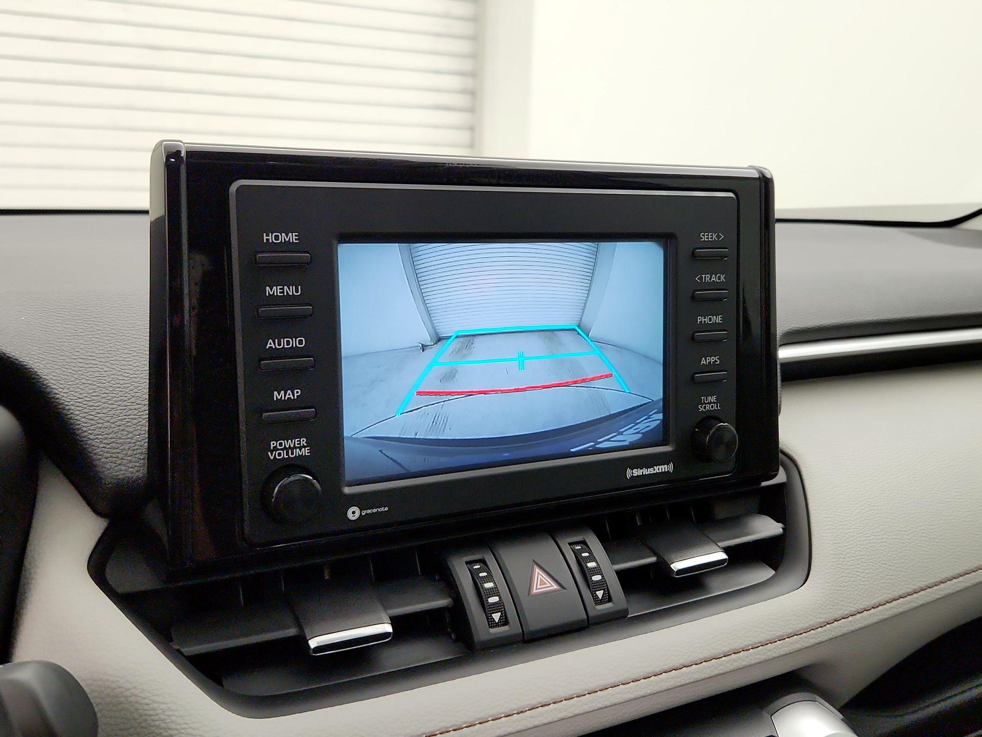 Thumbnail: 2022 Toyota RAV4 - 14