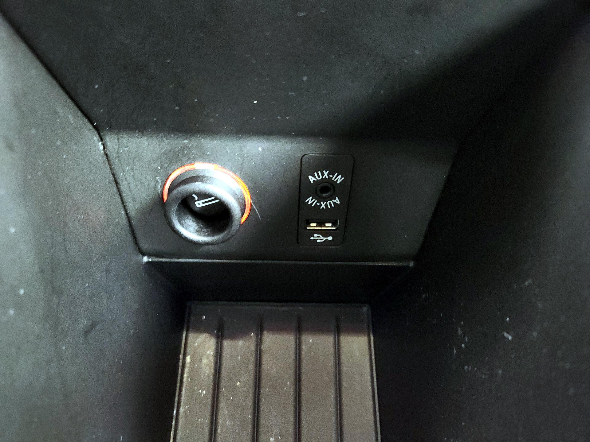 Thumbnail: 2016 BMW i3 - 19