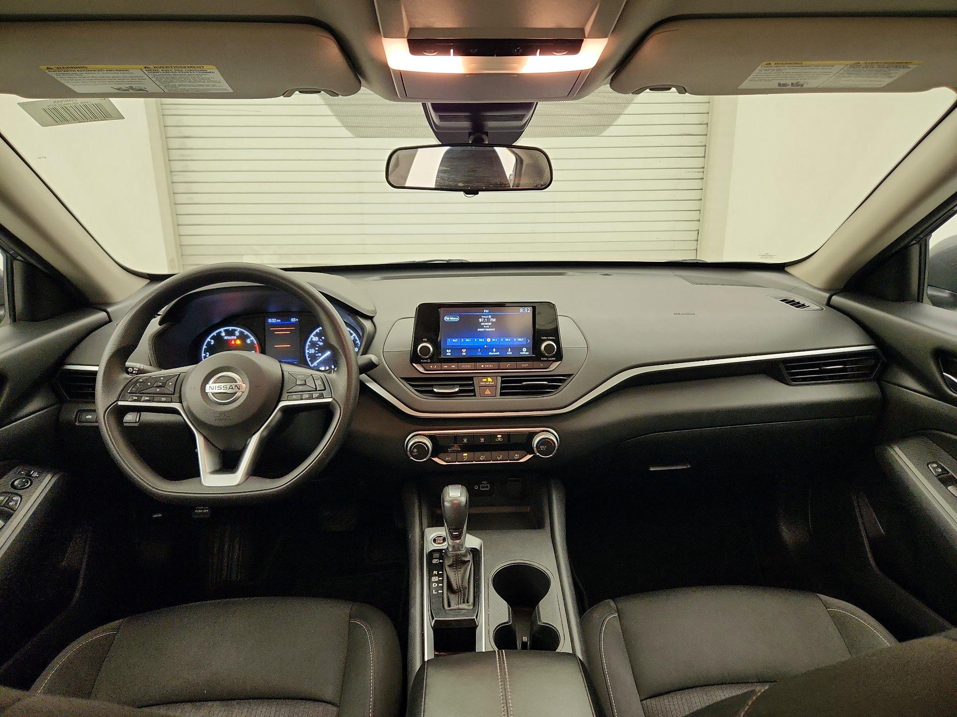 Thumbnail: 2022 Nissan Altima - 9