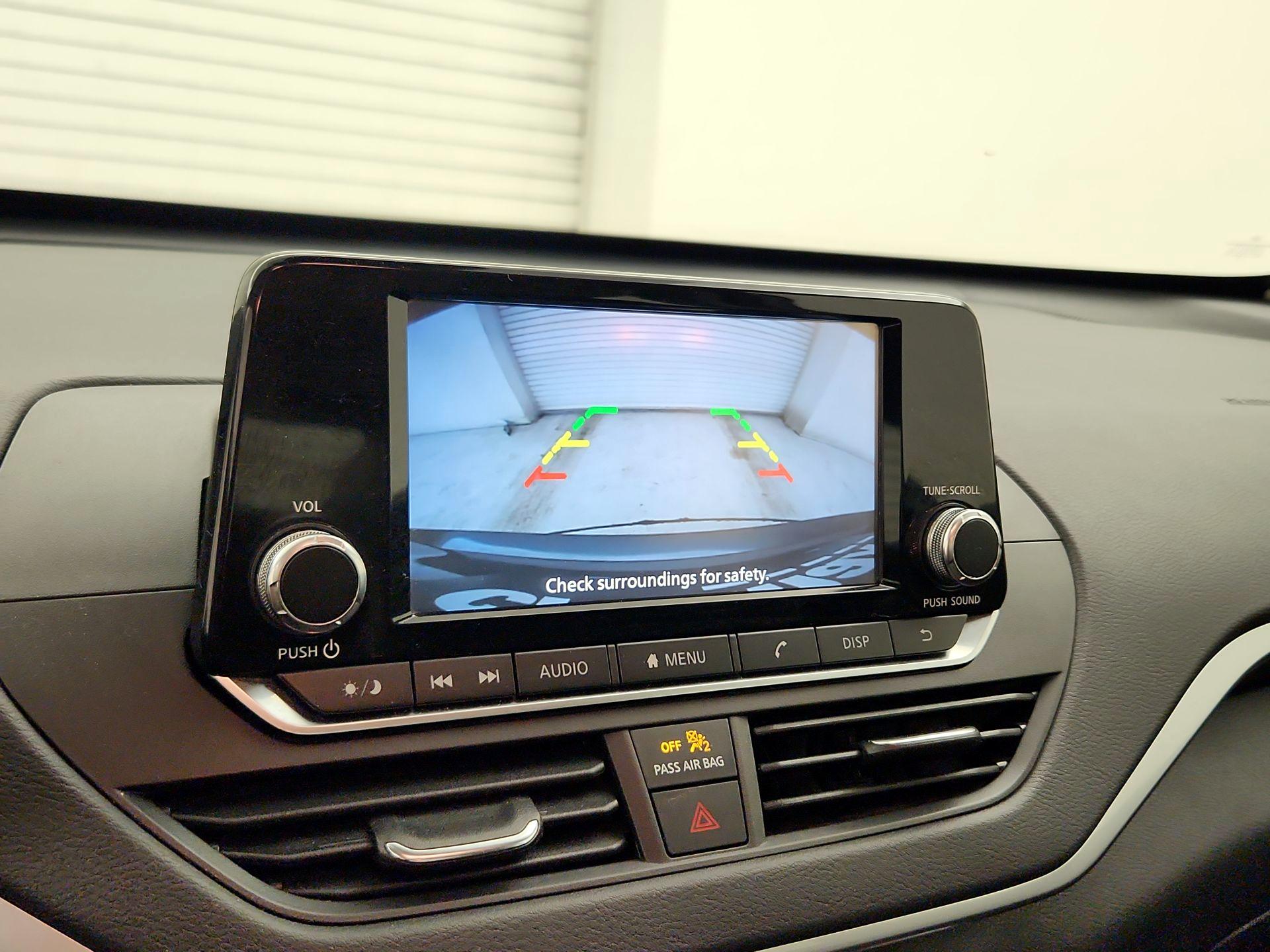 Thumbnail: 2022 Nissan Altima - 14