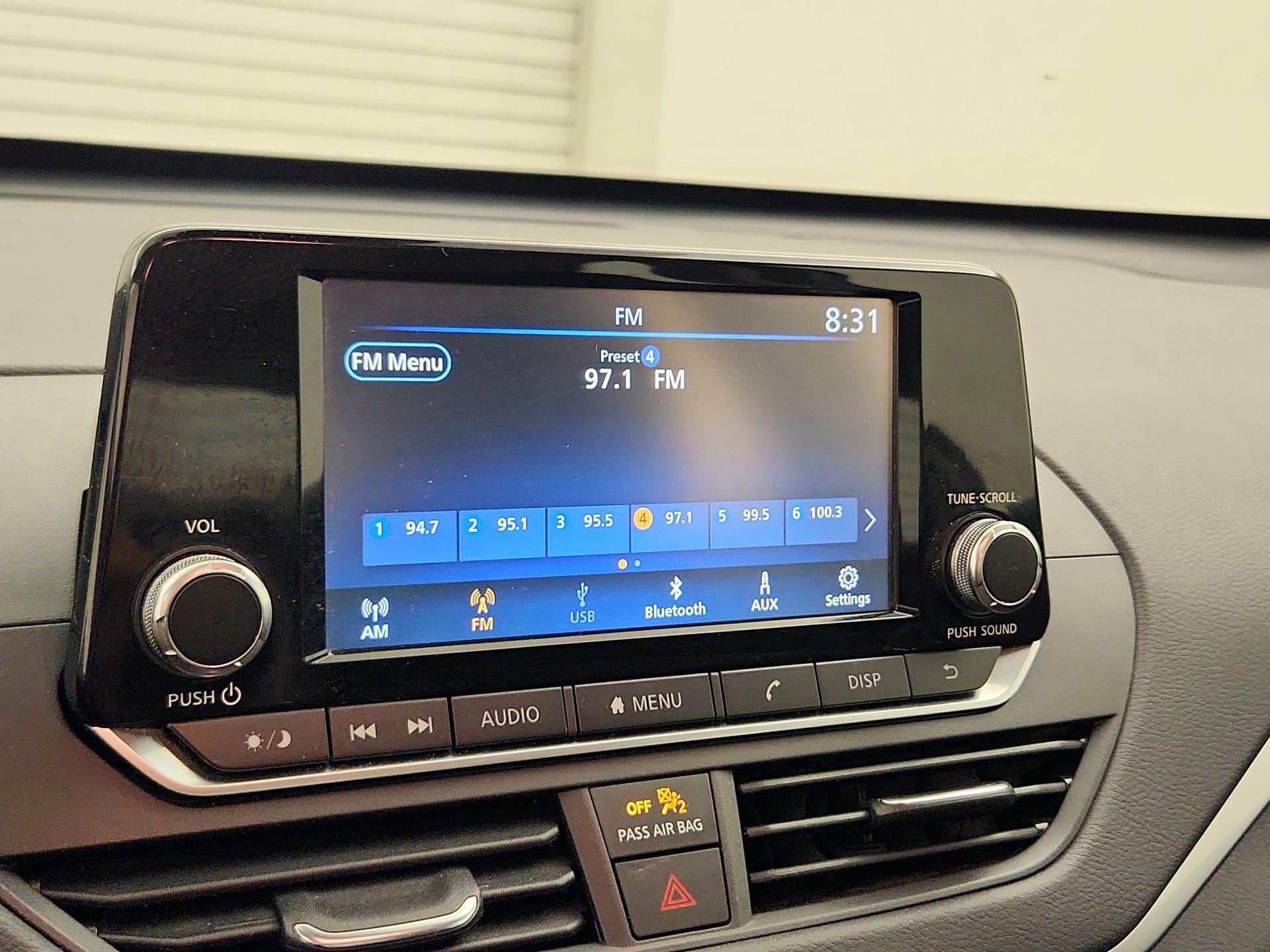 Thumbnail: 2022 Nissan Altima - 15