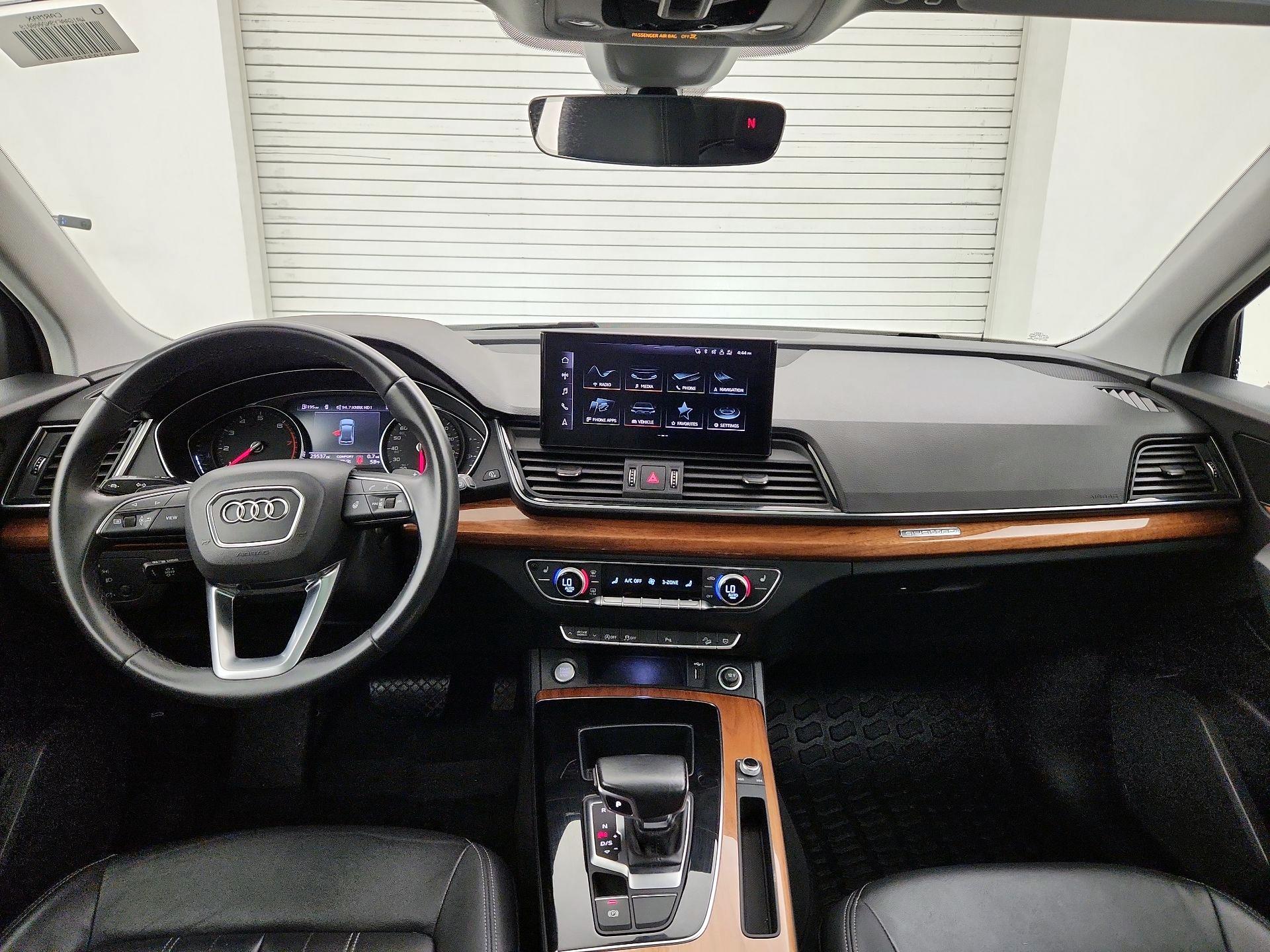 Thumbnail: 2022 Audi Q5 - 9