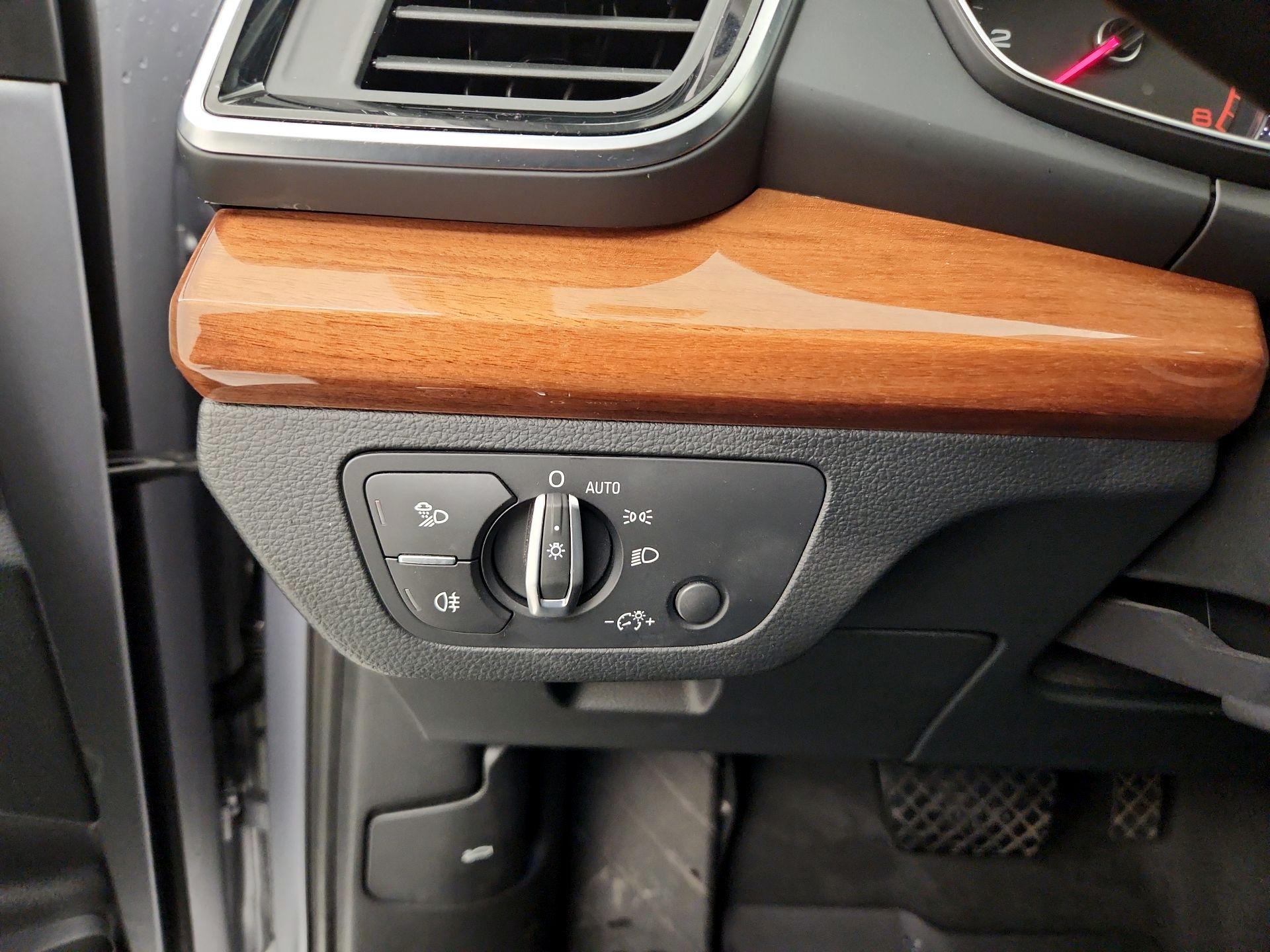 Thumbnail: 2022 Audi Q5 - 13