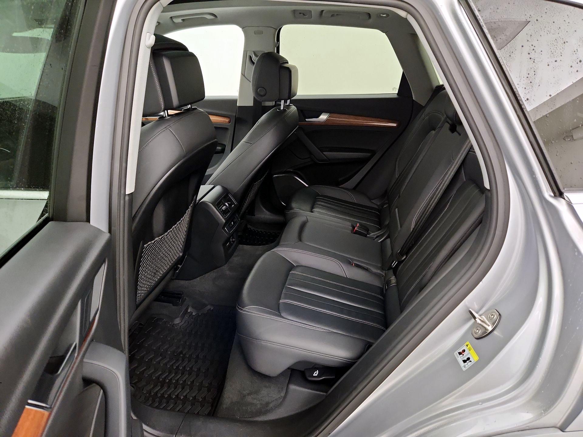 Thumbnail: 2022 Audi Q5 - 20