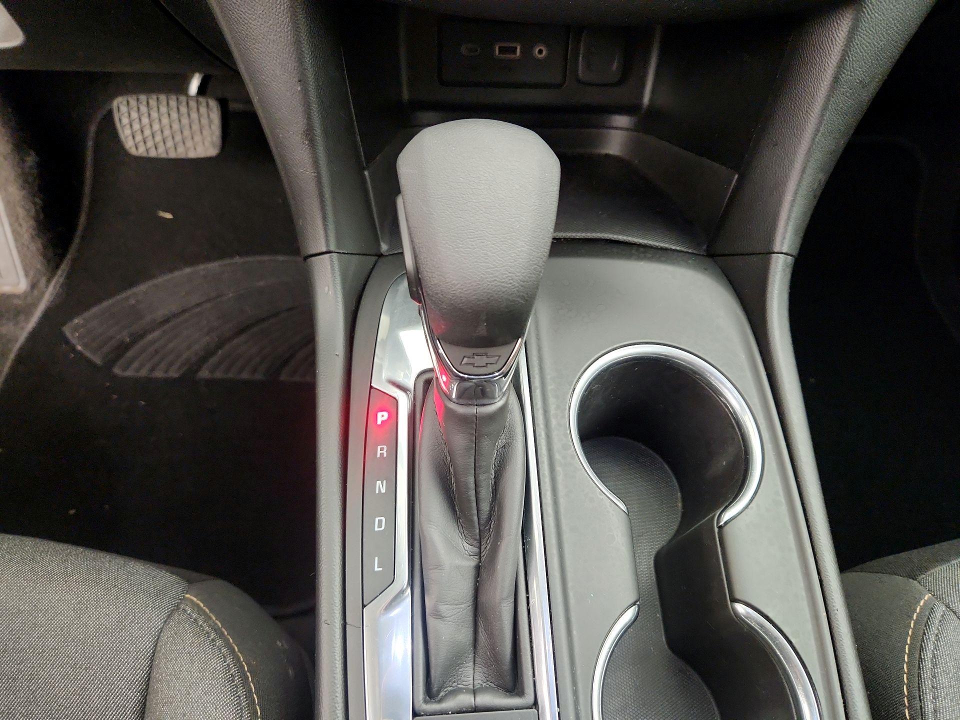 Thumbnail: 2020 Chevrolet Equinox - 17