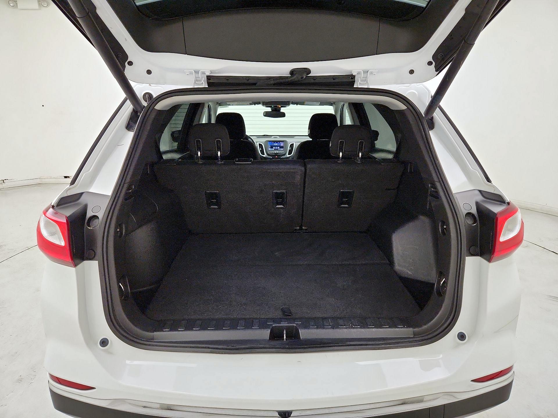 Thumbnail: 2020 Chevrolet Equinox - 20