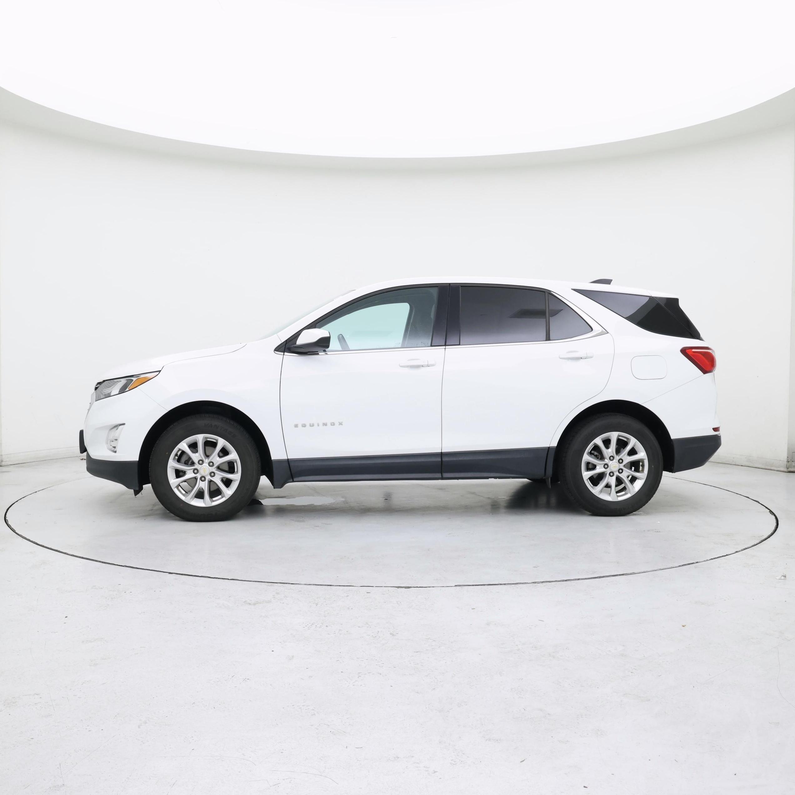 Thumbnail: 2020 Chevrolet Equinox - 3