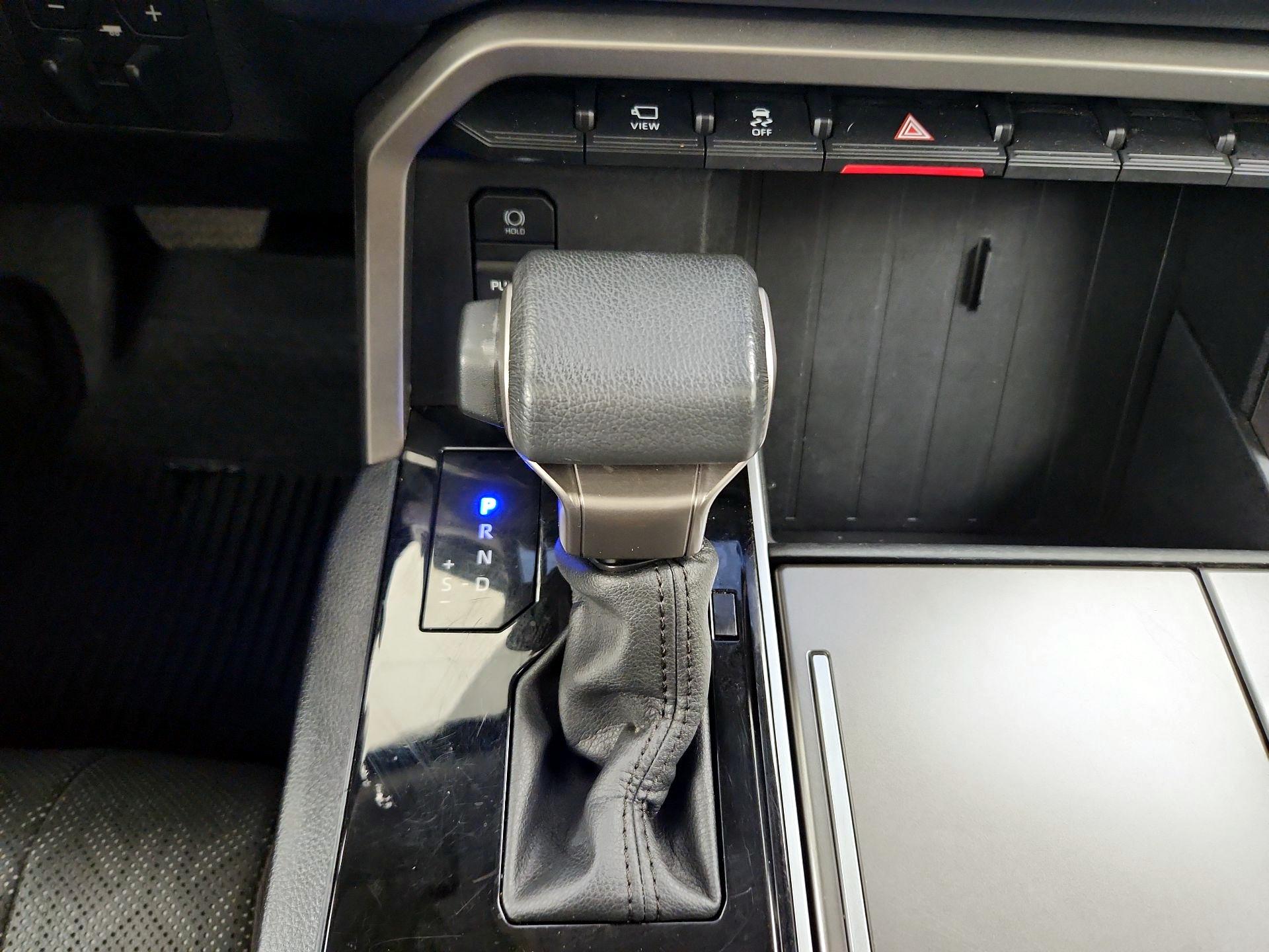 Thumbnail: 2024 Toyota Sequoia - 17