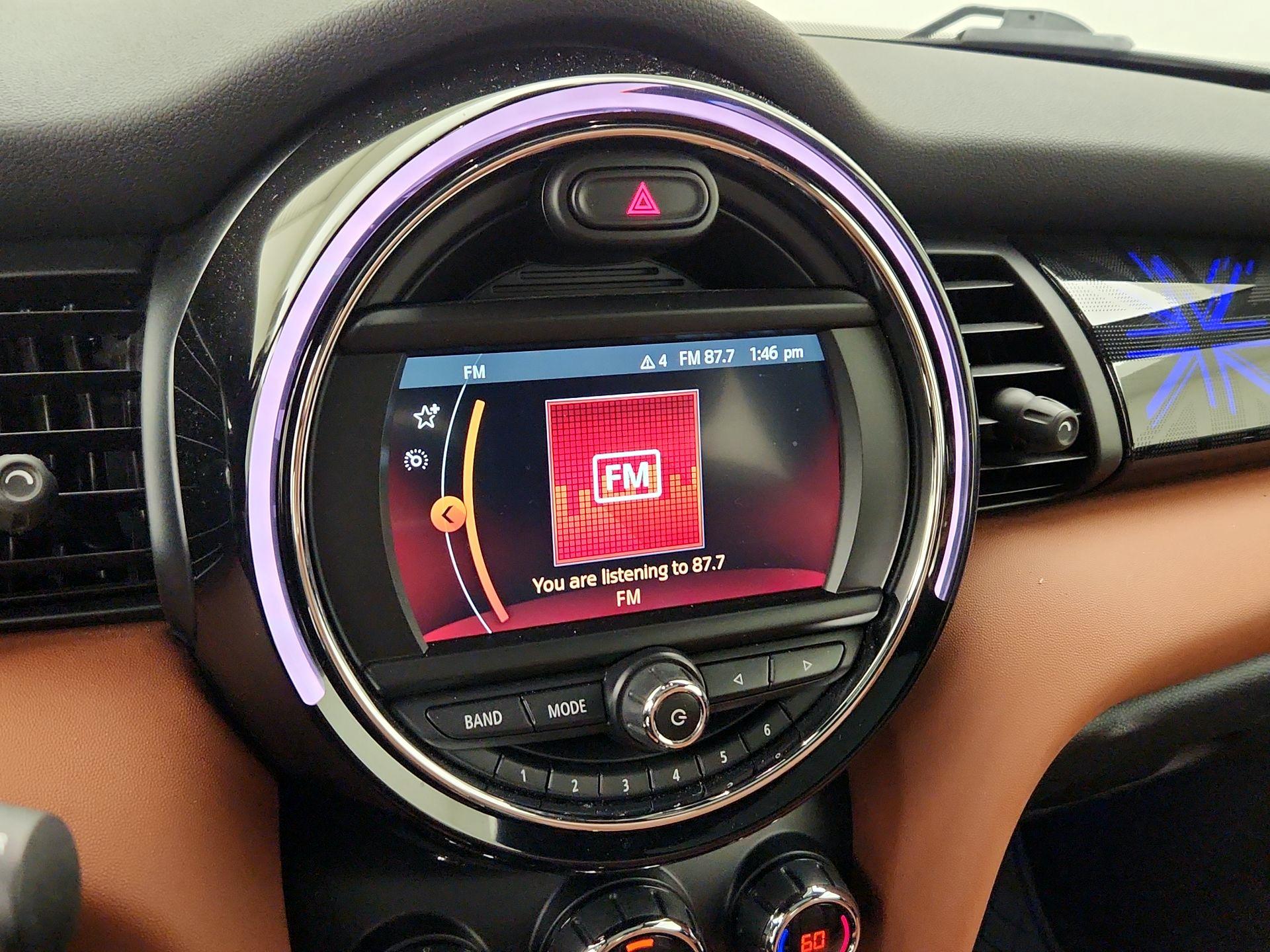 Thumbnail: 2019 MINI Cooper Hardtop - 15