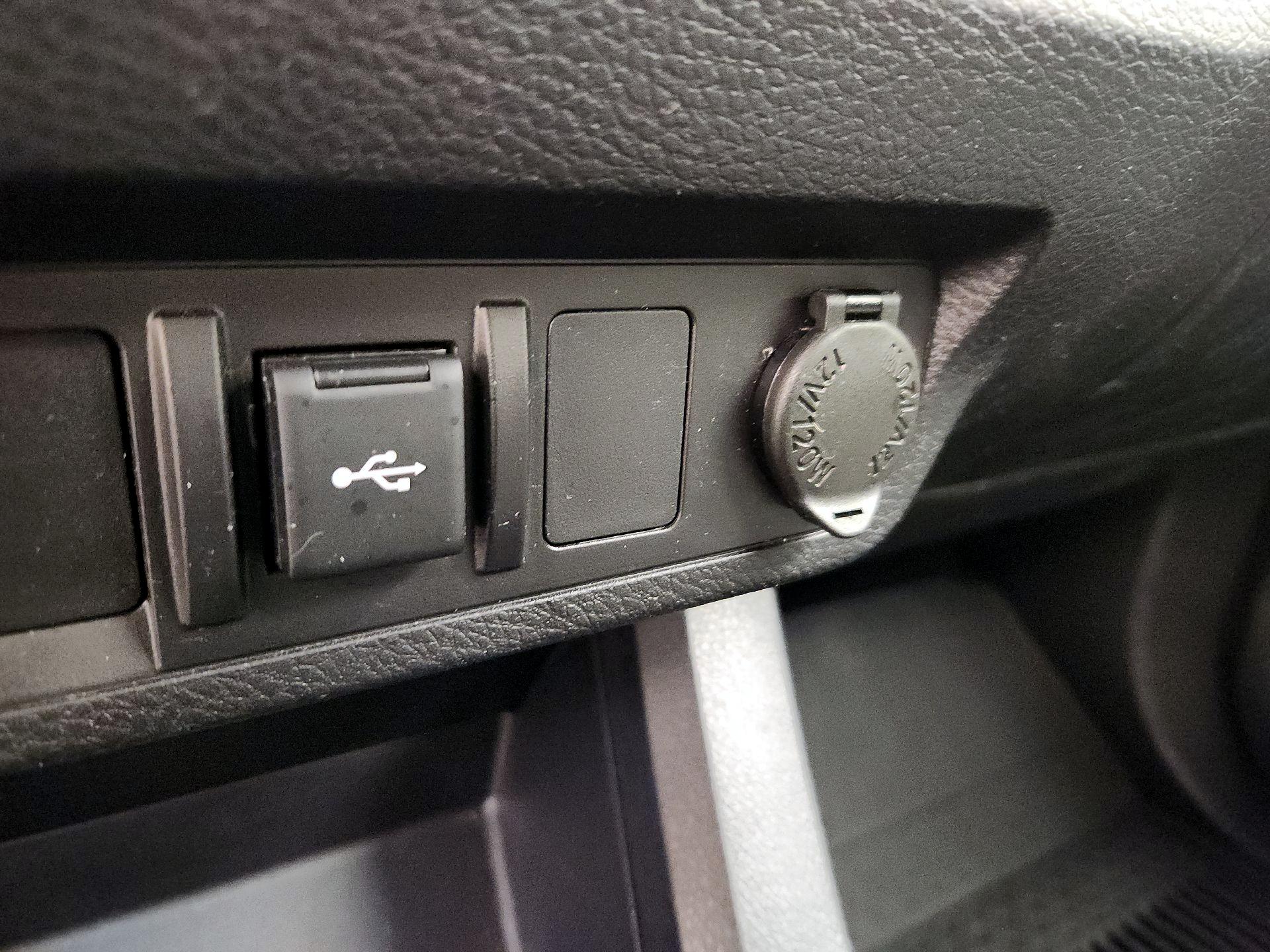 Thumbnail: 2022 Toyota Tacoma - 19